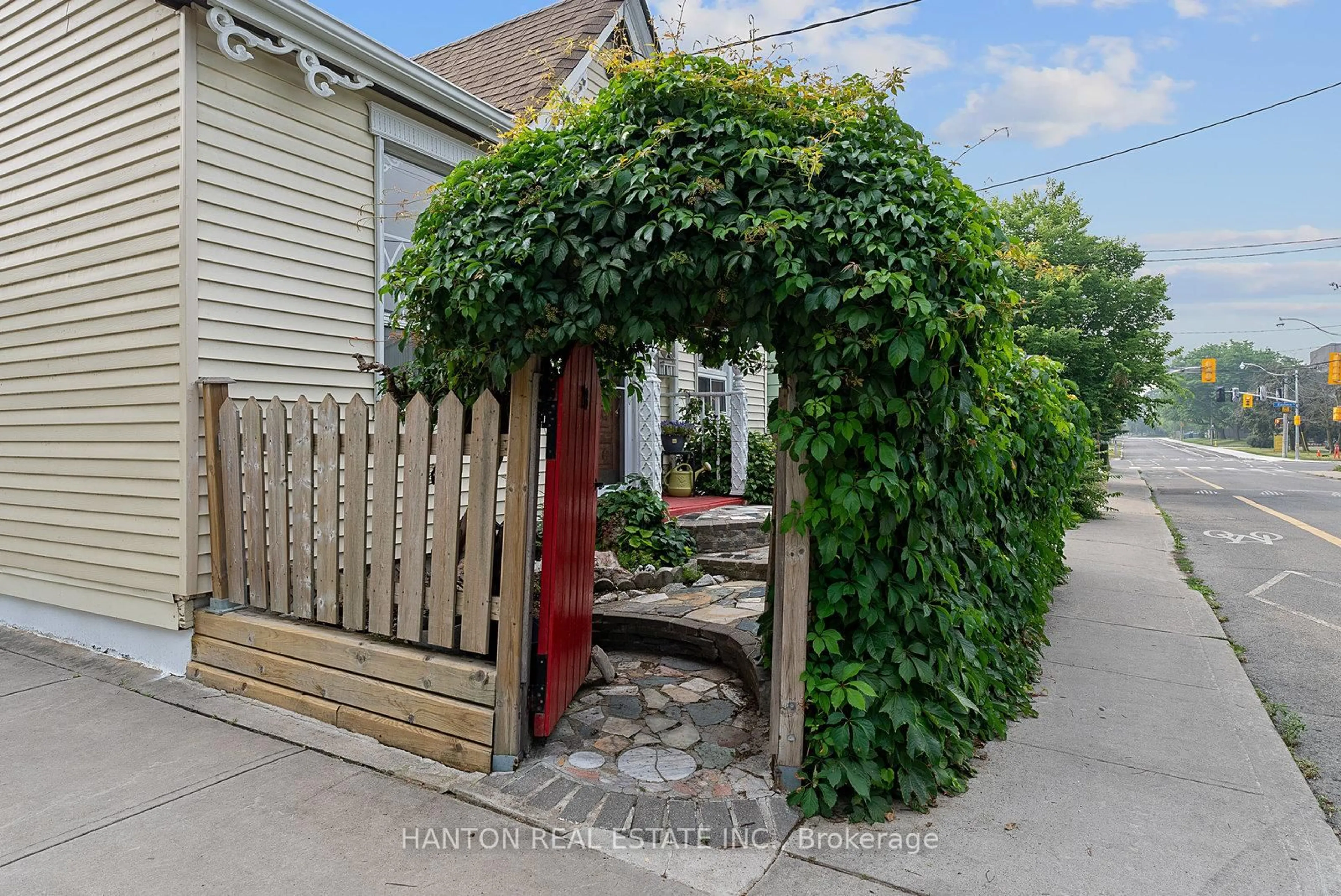 Patio, street for 79 Knox Ave, Toronto Ontario M4L 2N8