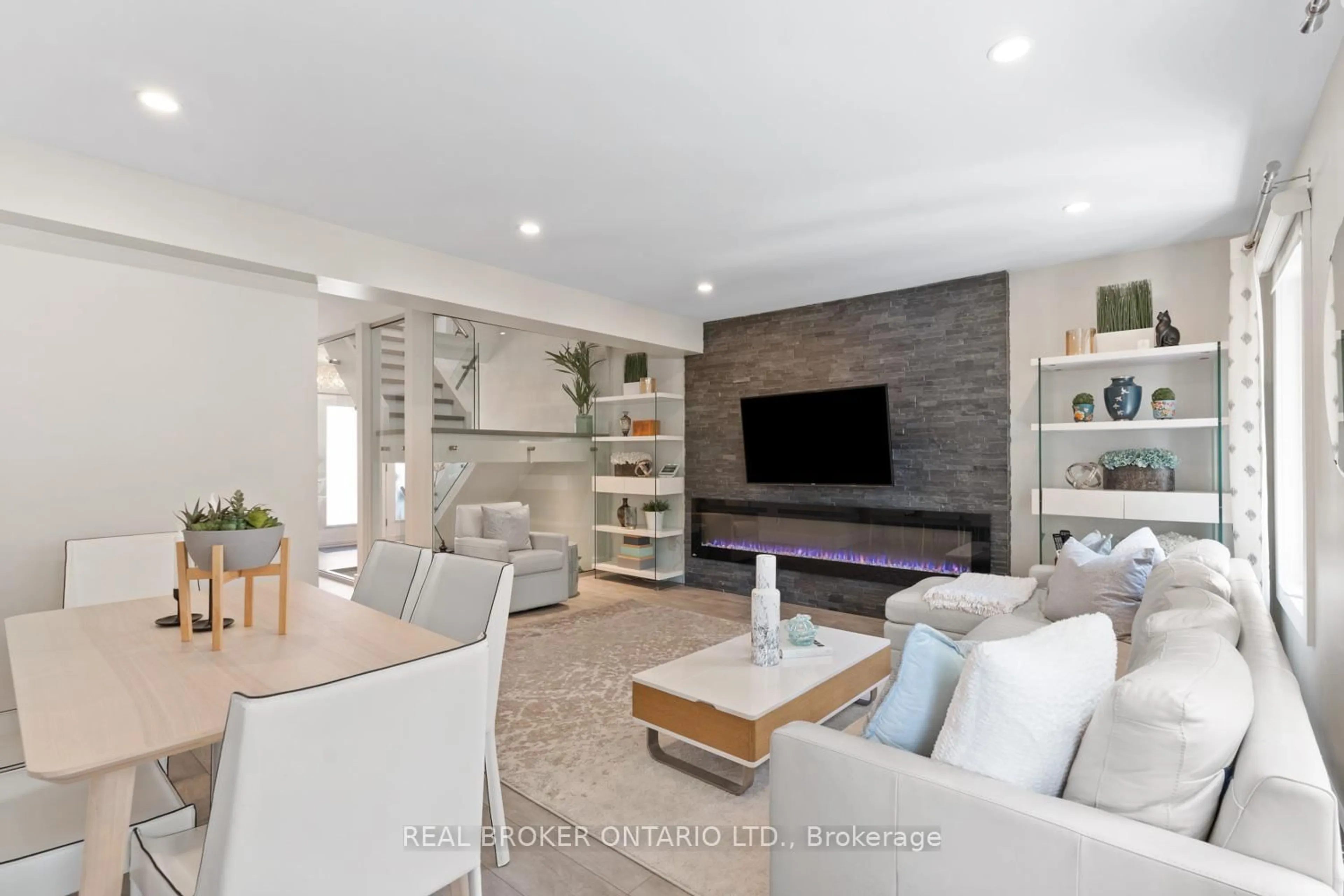 Living room with furniture, unknown for 1837 Gerrard St, Toronto Ontario M4L 2B6