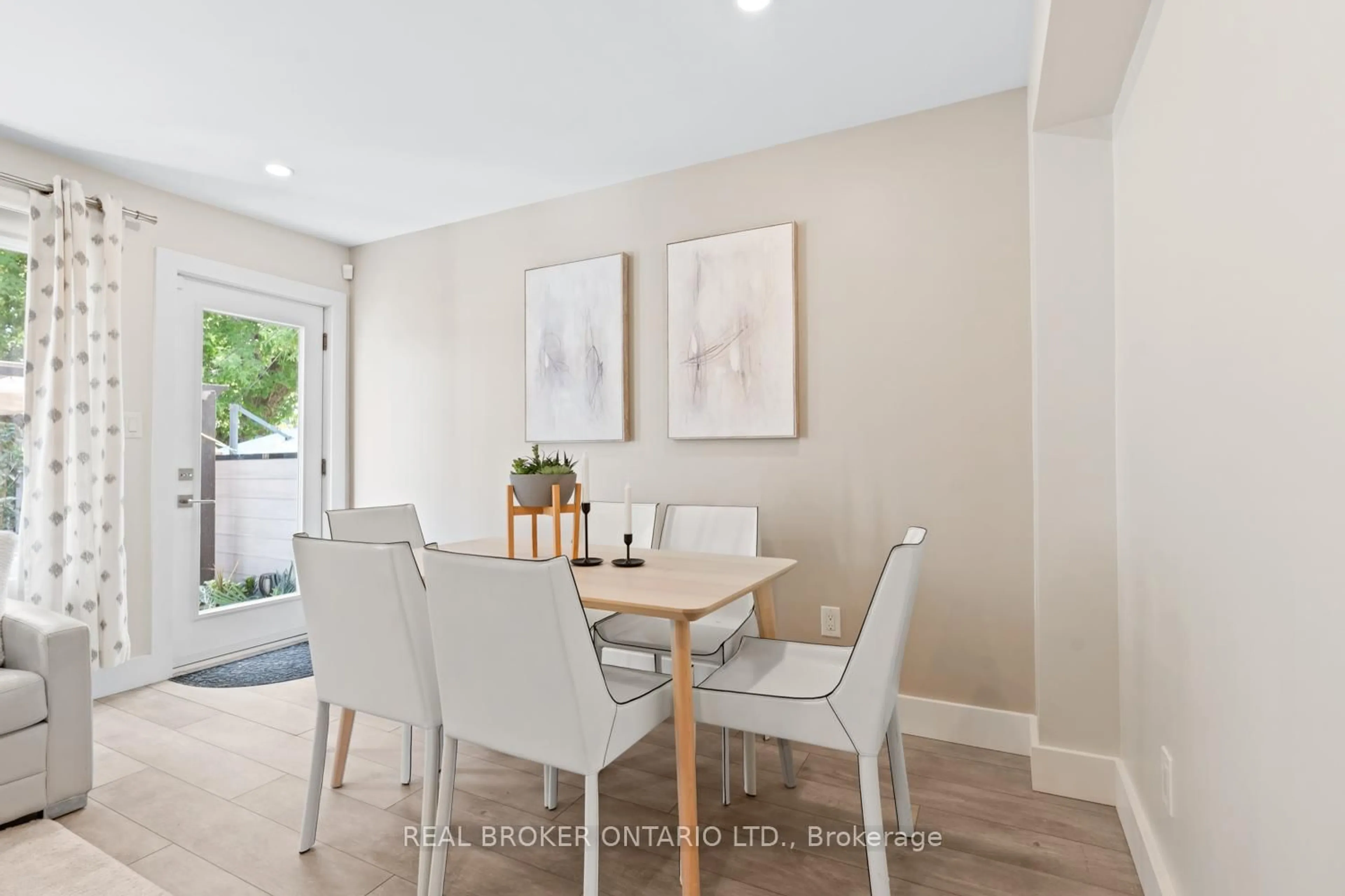 Dining room, unknown for 1837 Gerrard St, Toronto Ontario M4L 2B6