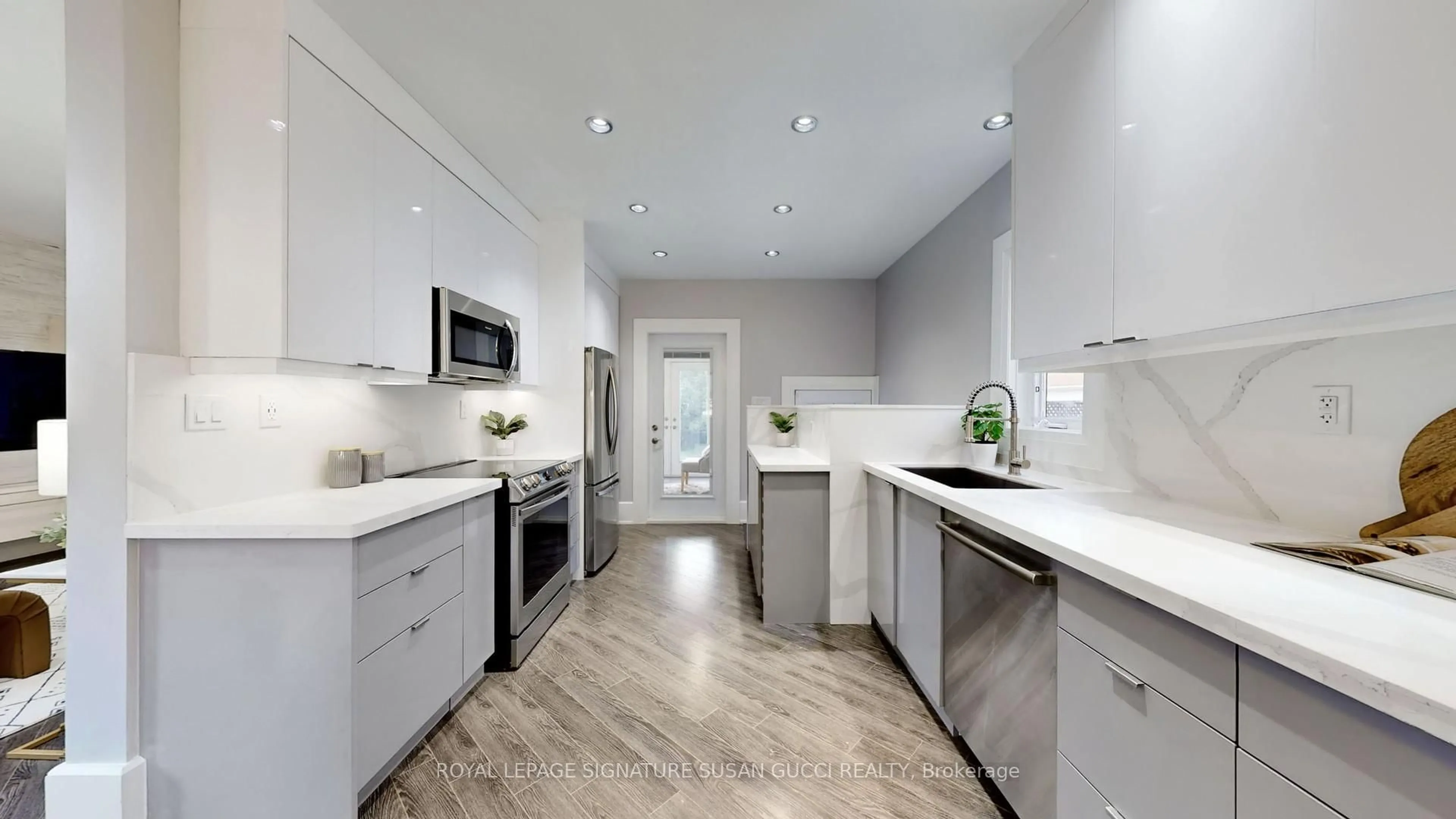 Open concept kitchen, ceramic/tile floor for 8 Furnival Rd, Toronto Ontario M4B 1W2