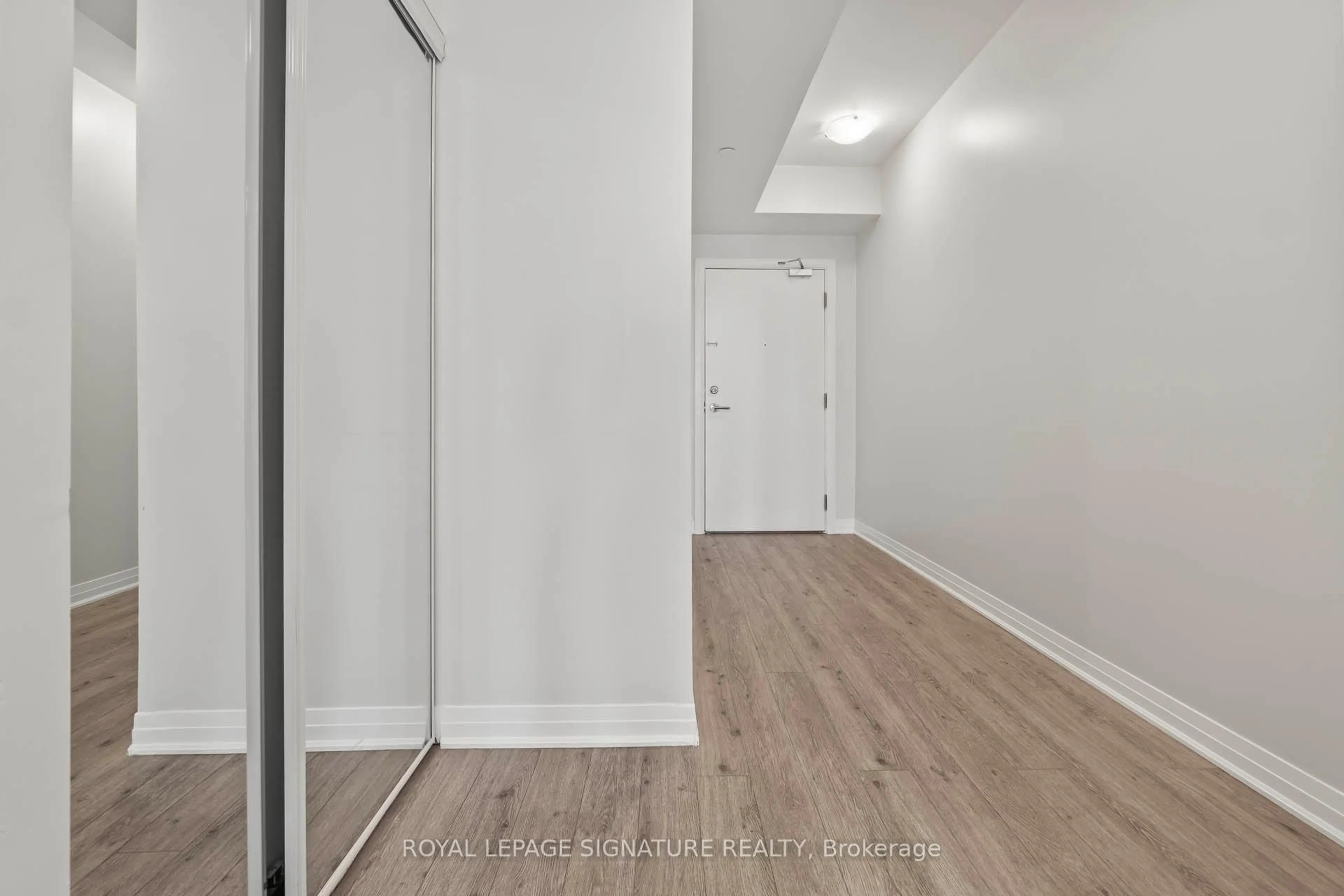 Unknown for 1630 Queen St #405, Toronto Ontario M4L 1G3