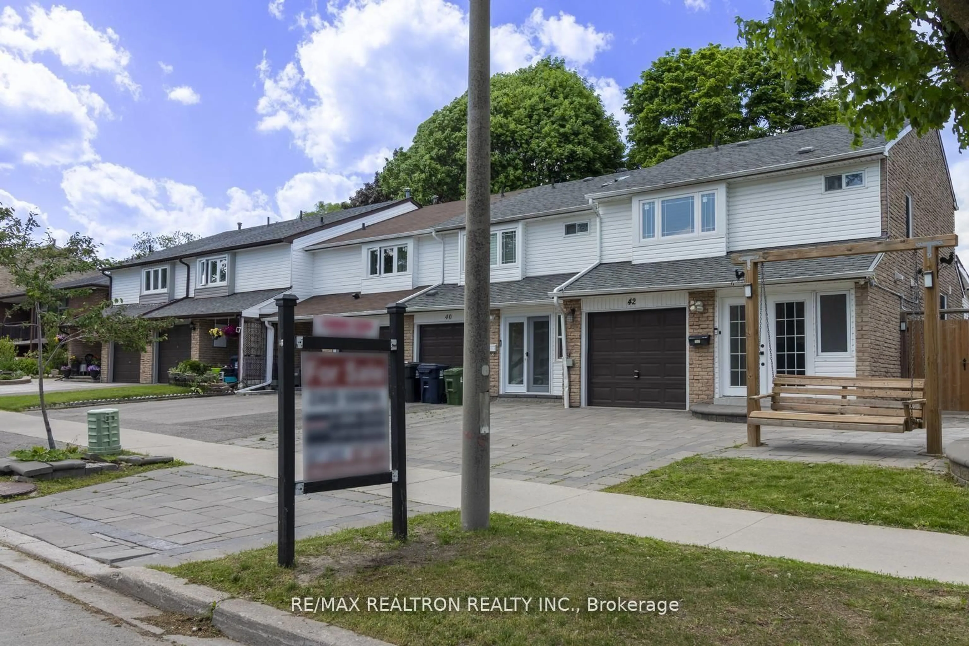 Unknown for 42 Verne Cres, Toronto Ontario M1B 2X1