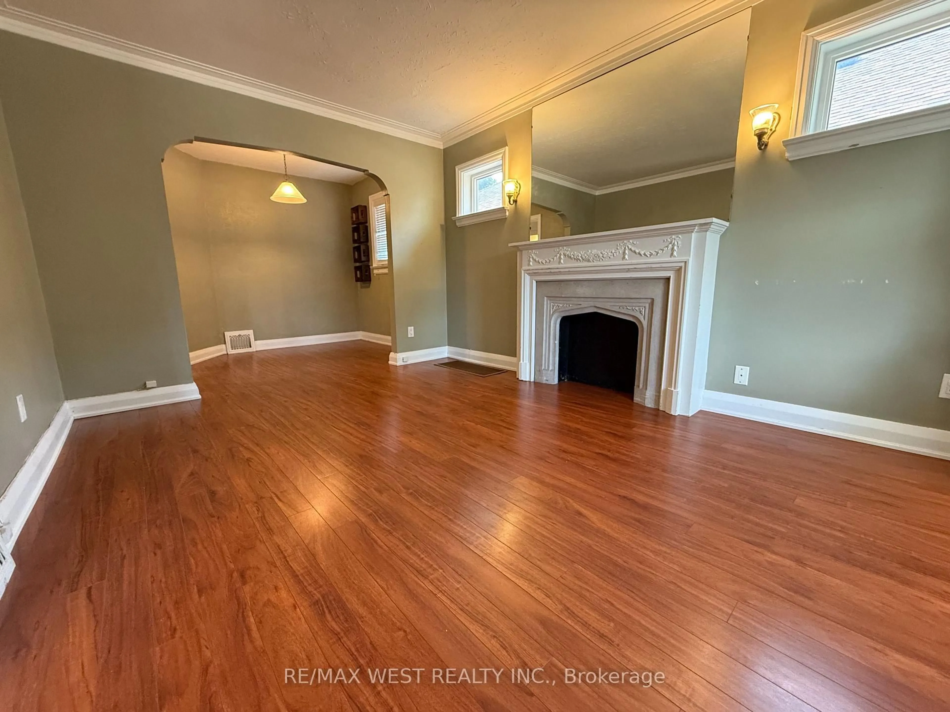 A pic of a room for 27 Frater Ave, Toronto Ontario M4C 2H3