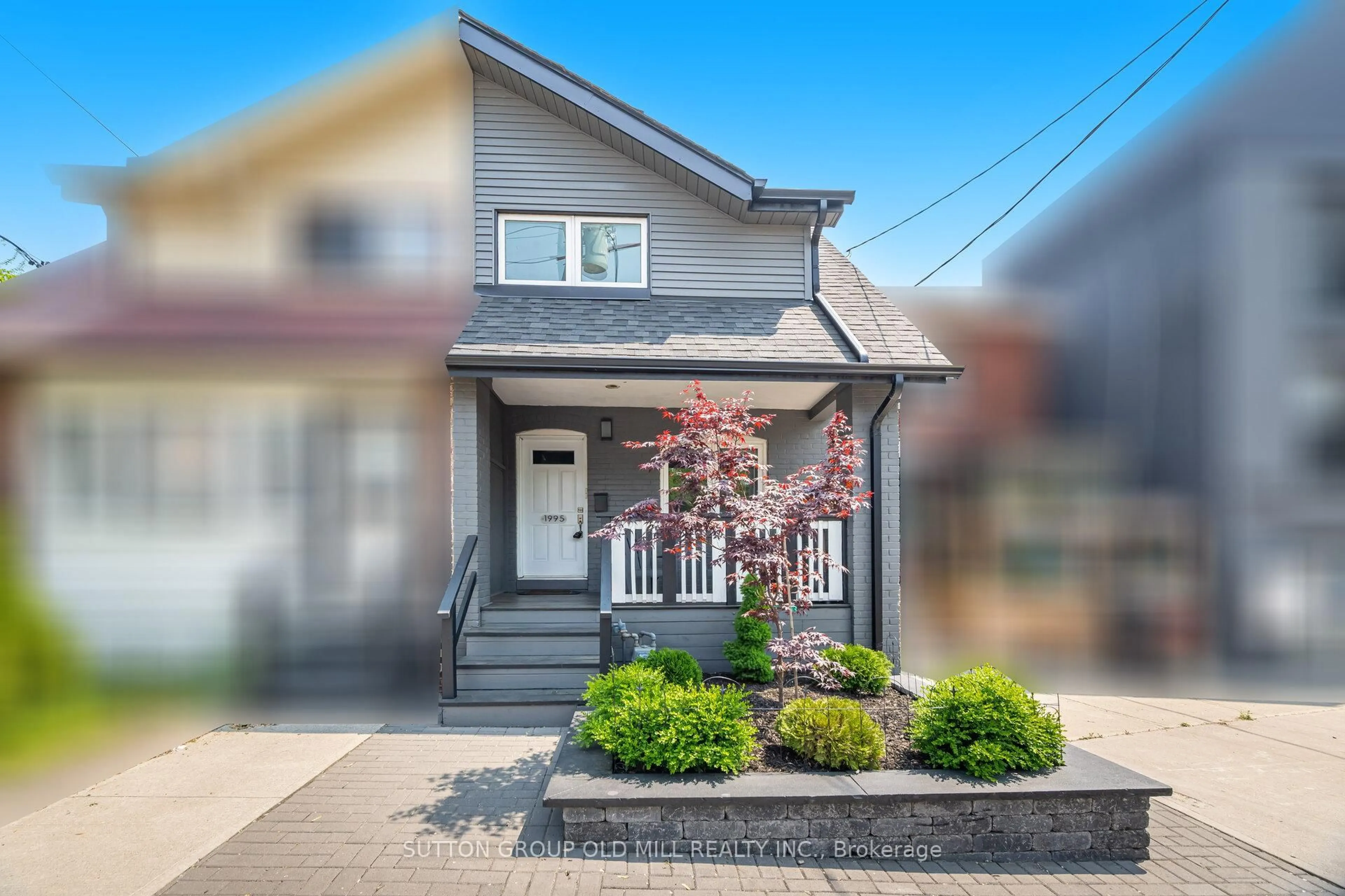 Unknown for 1995 Gerrard St, Toronto Ontario M4E 2A9