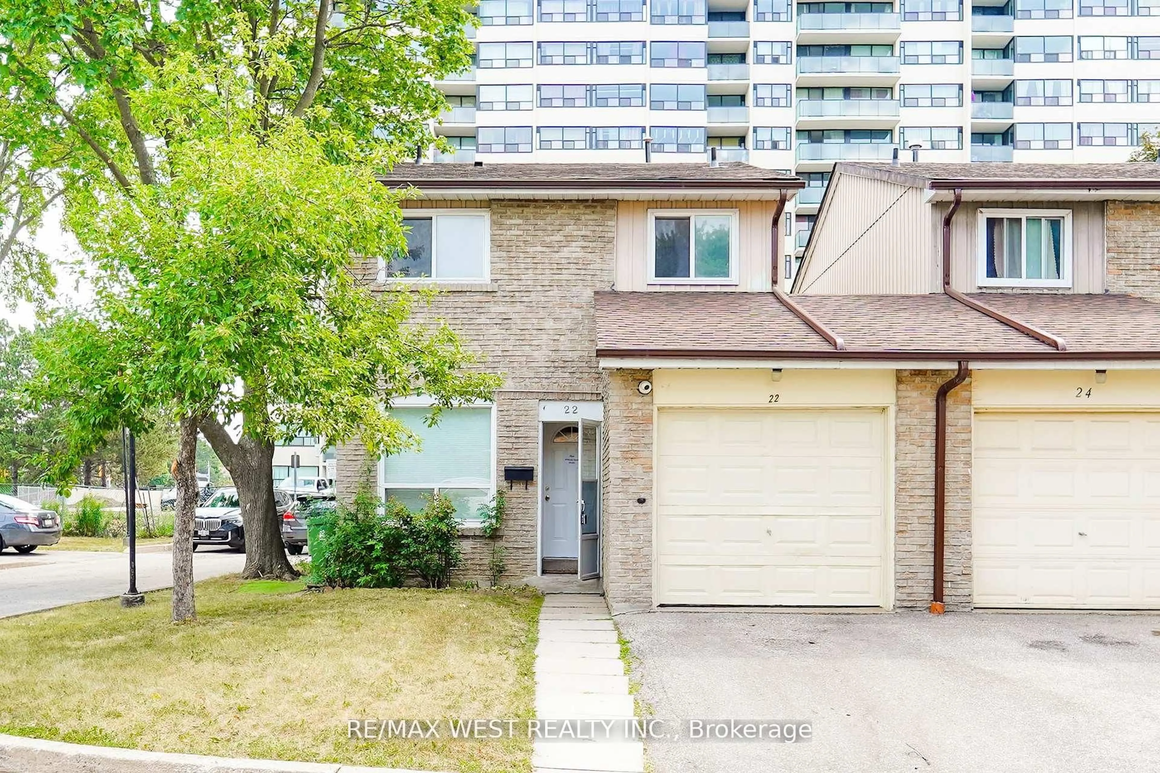 Unknown for 44 Chester Le Blvd #22, Toronto Ontario M1W 2M8