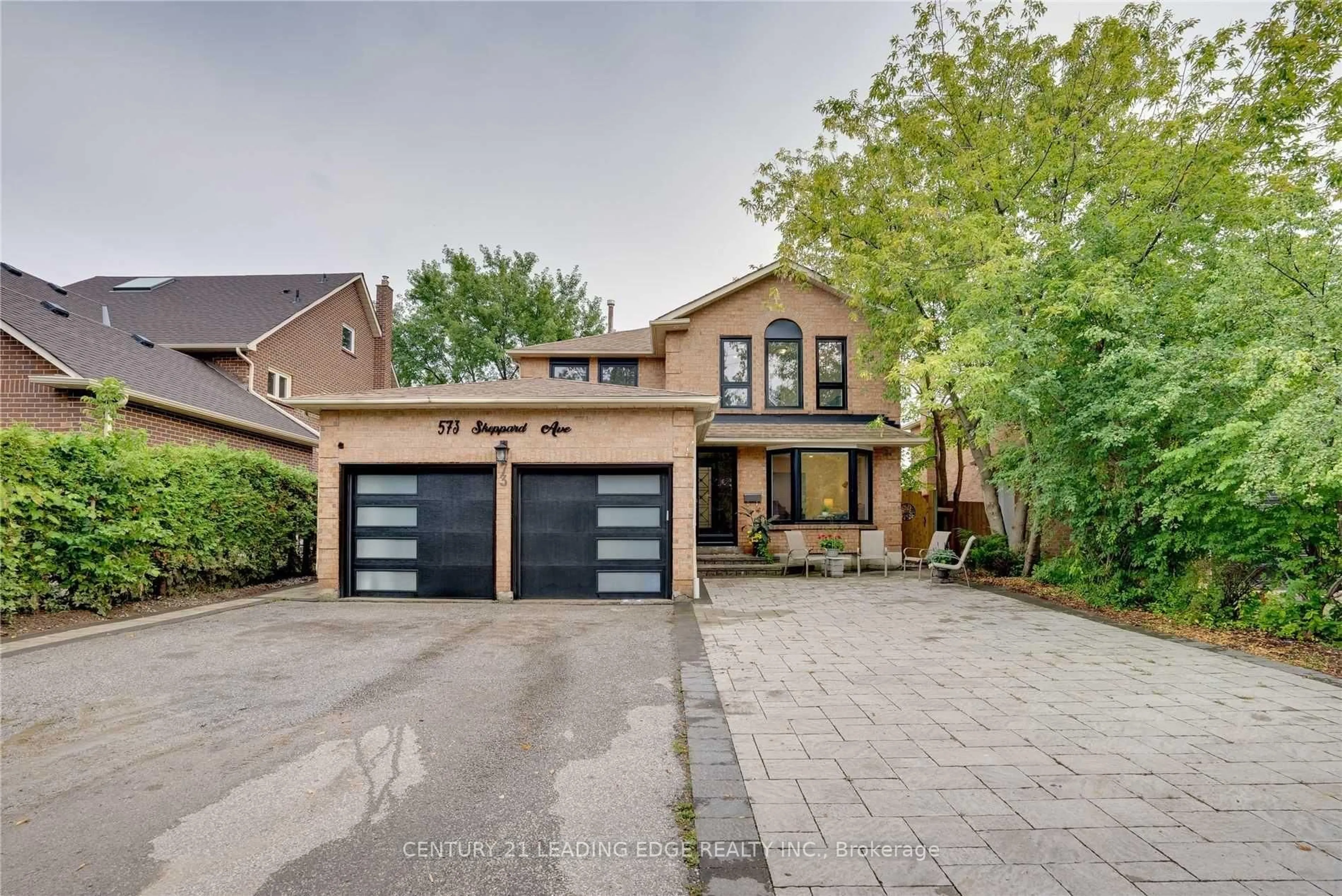 Home with brick exterior material, street for 573 Sheppard Ave, Pickering Ontario L1V 1G1