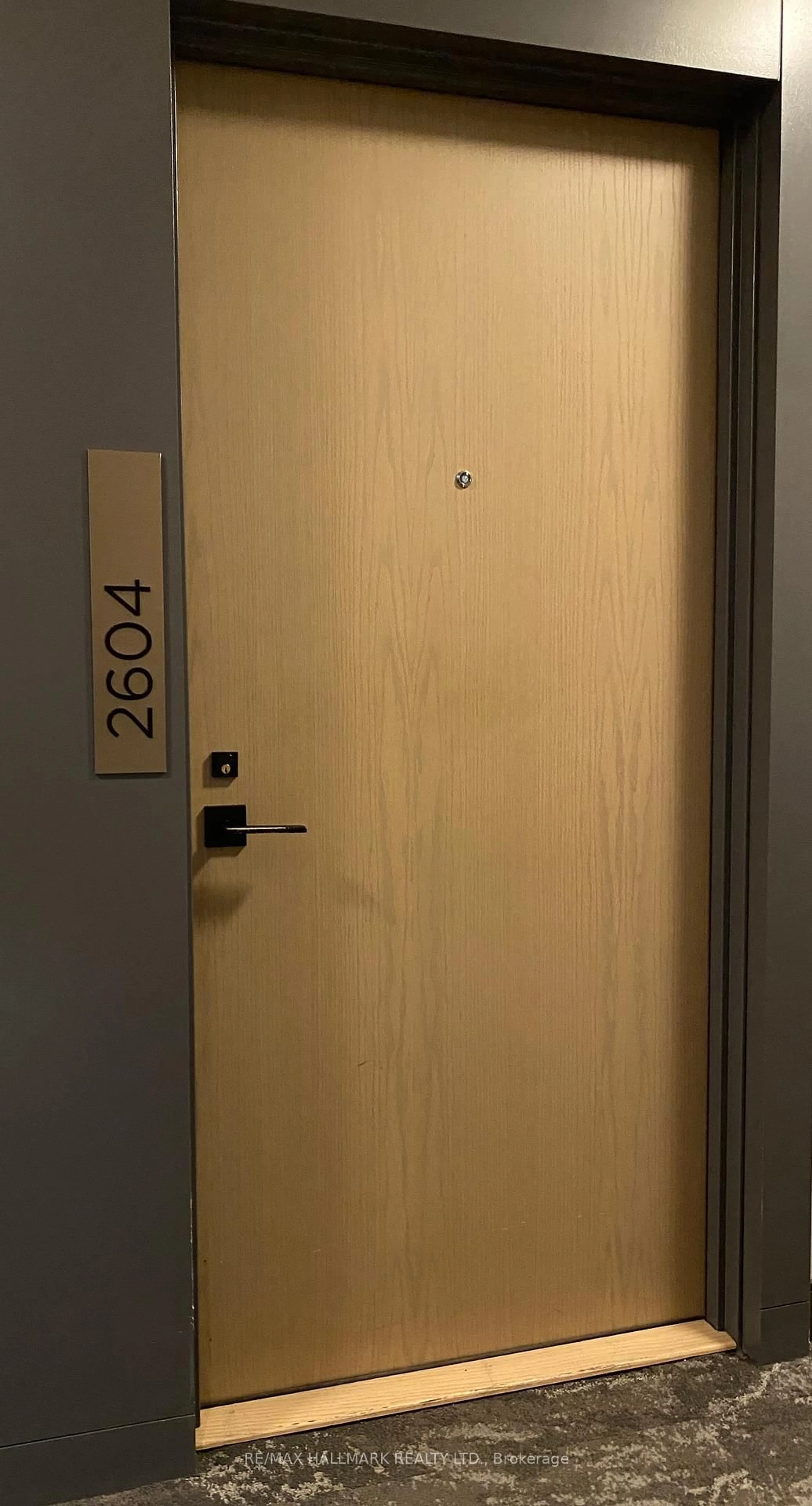 A pic of a room for 225 Village Green Sq #2604, Toronto Ontario M1S 0N4