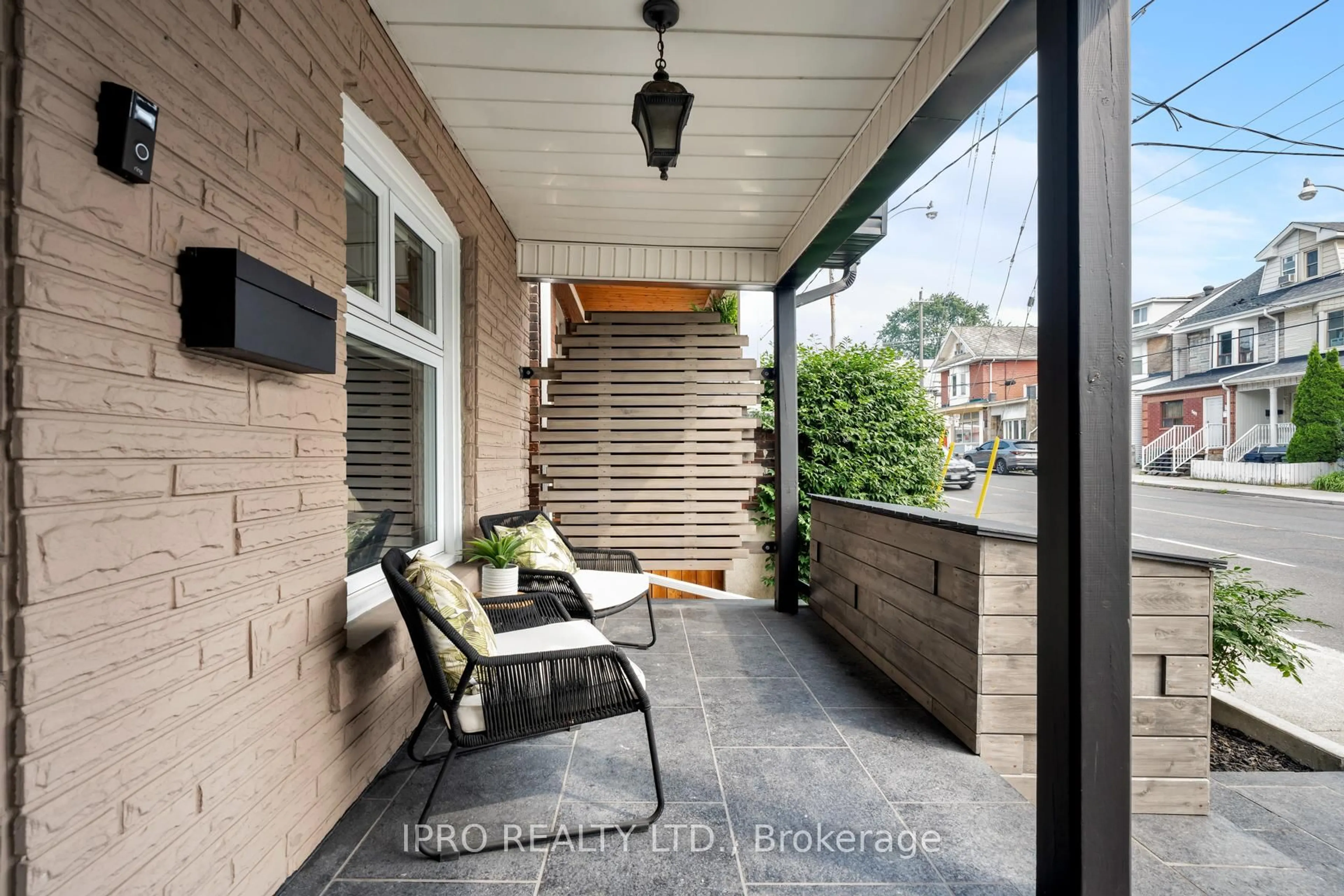 Unknown for 506 Pape Ave, Toronto Ontario M4K 3R2