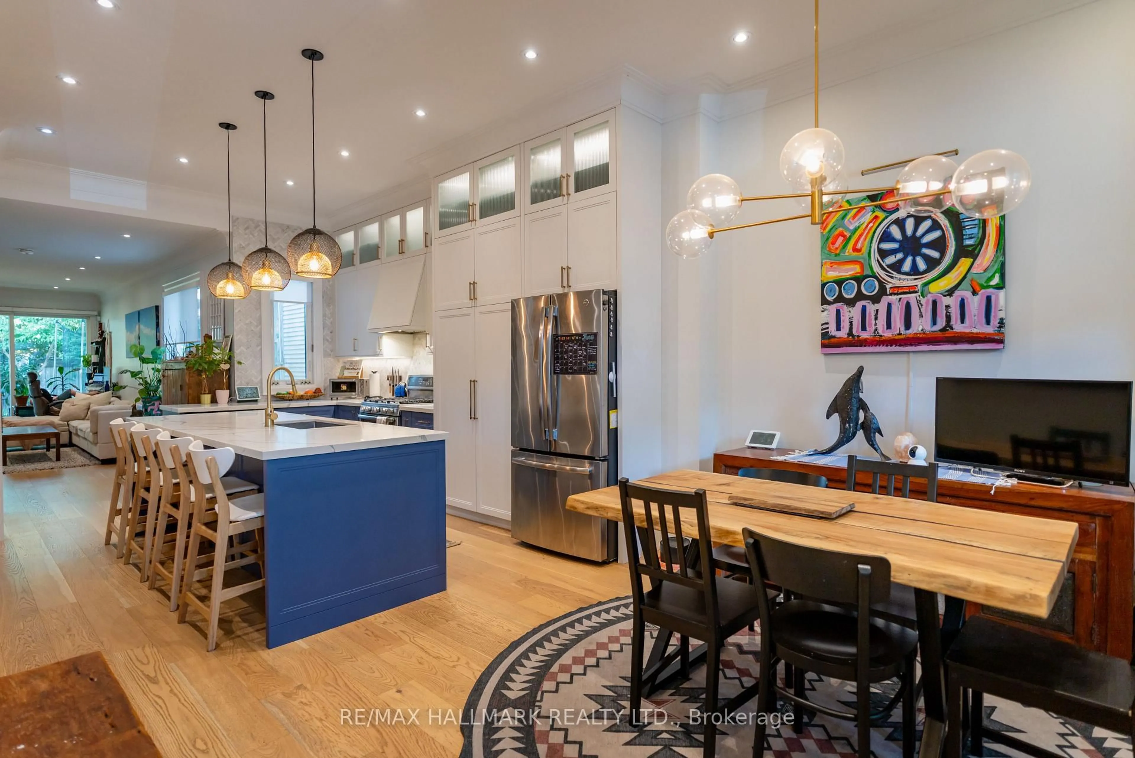 Open concept kitchen, unknown for 205 Boulton Ave, Toronto Ontario M4M 2J8