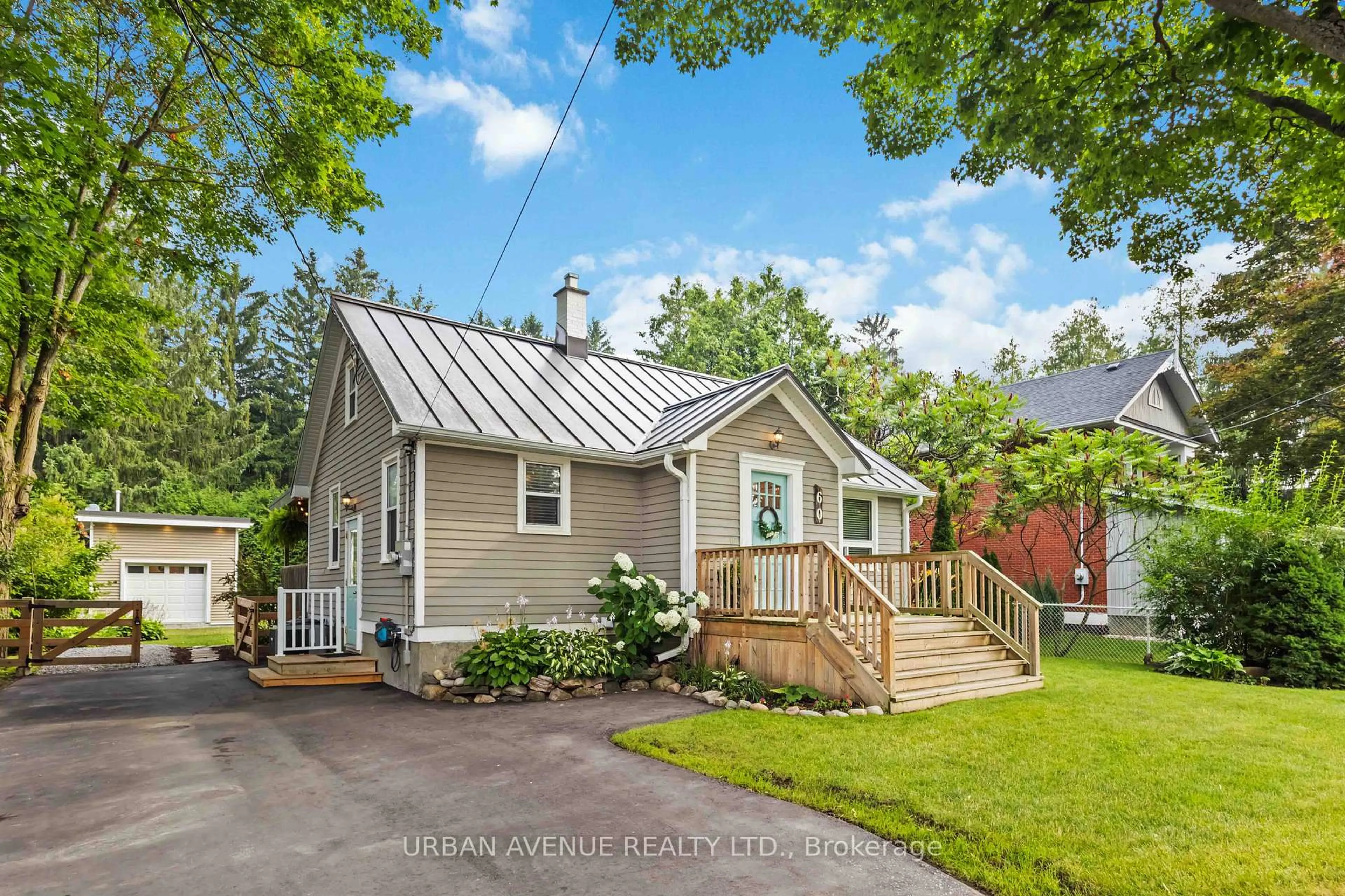 Home with vinyl exterior material, street for 60 Columbus Rd, Oshawa Ontario L1H 7K4