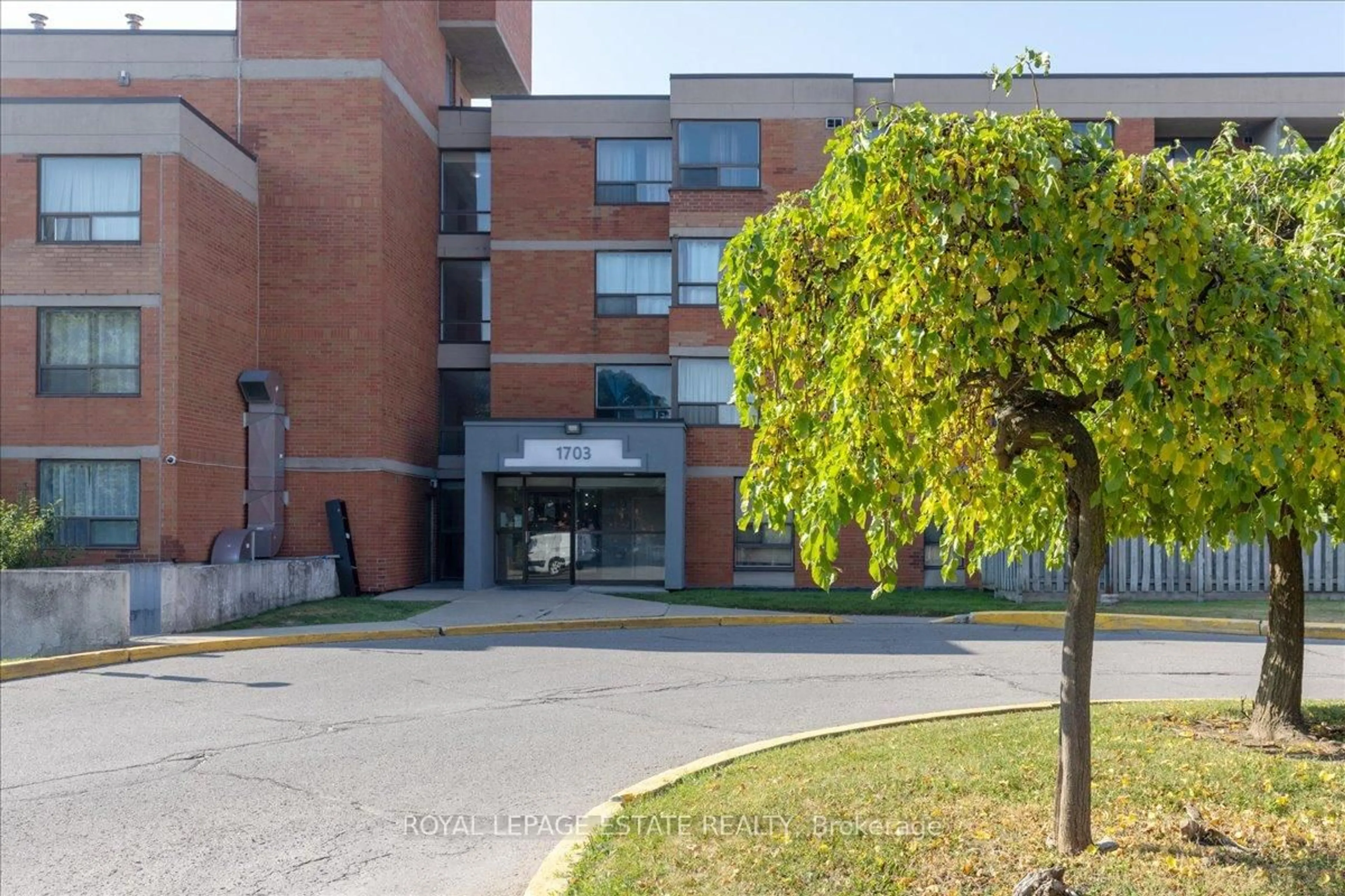 Unknown for 1703 Mccowan Rd #P3, Toronto Ontario M1S 4L1