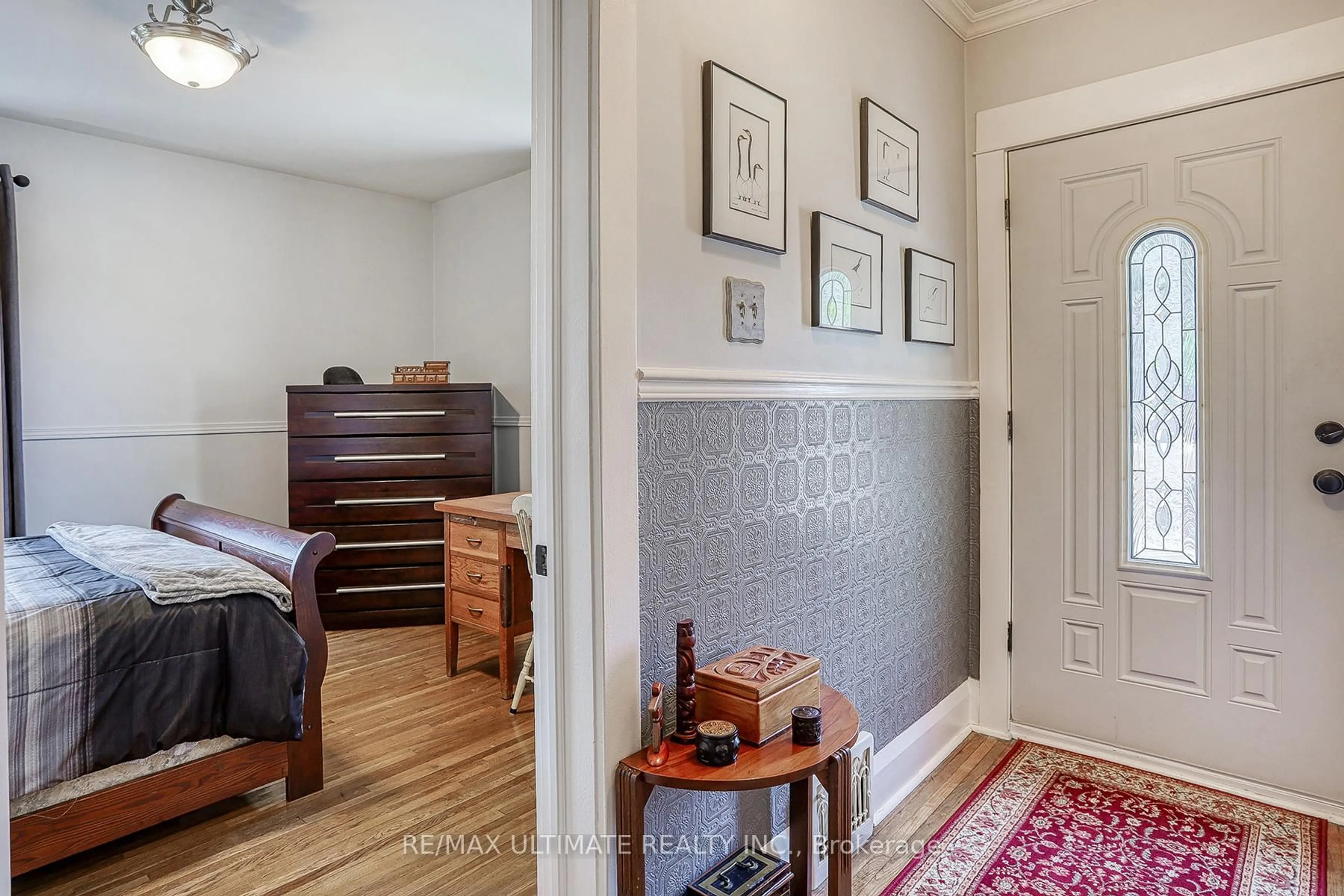 Indoor entryway for 291 Morningside Ave, Toronto Ontario M1E 3G1