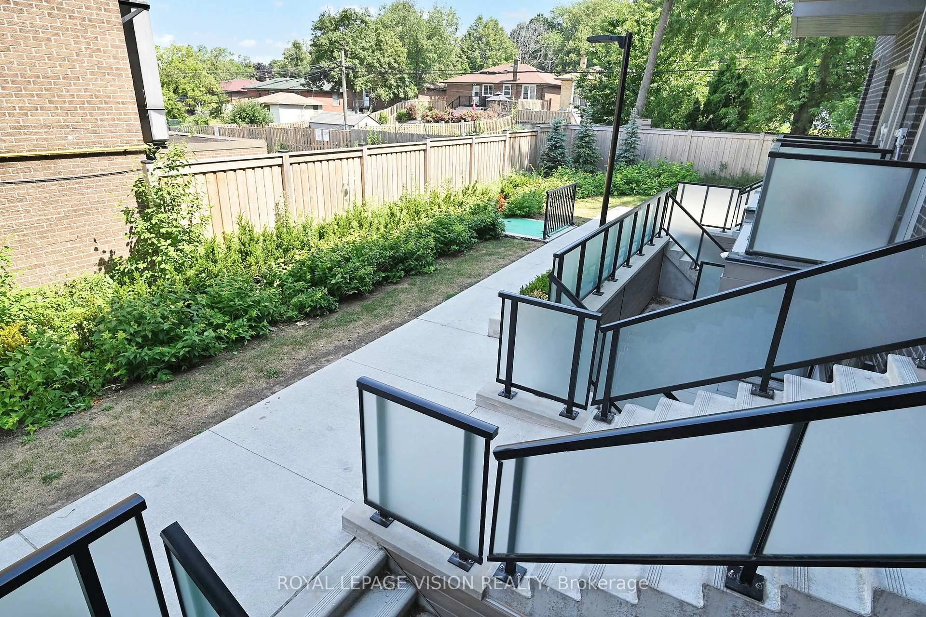 Patio, unknown for 2791 Eglinton Ave #508, Toronto Ontario M1J 0B3