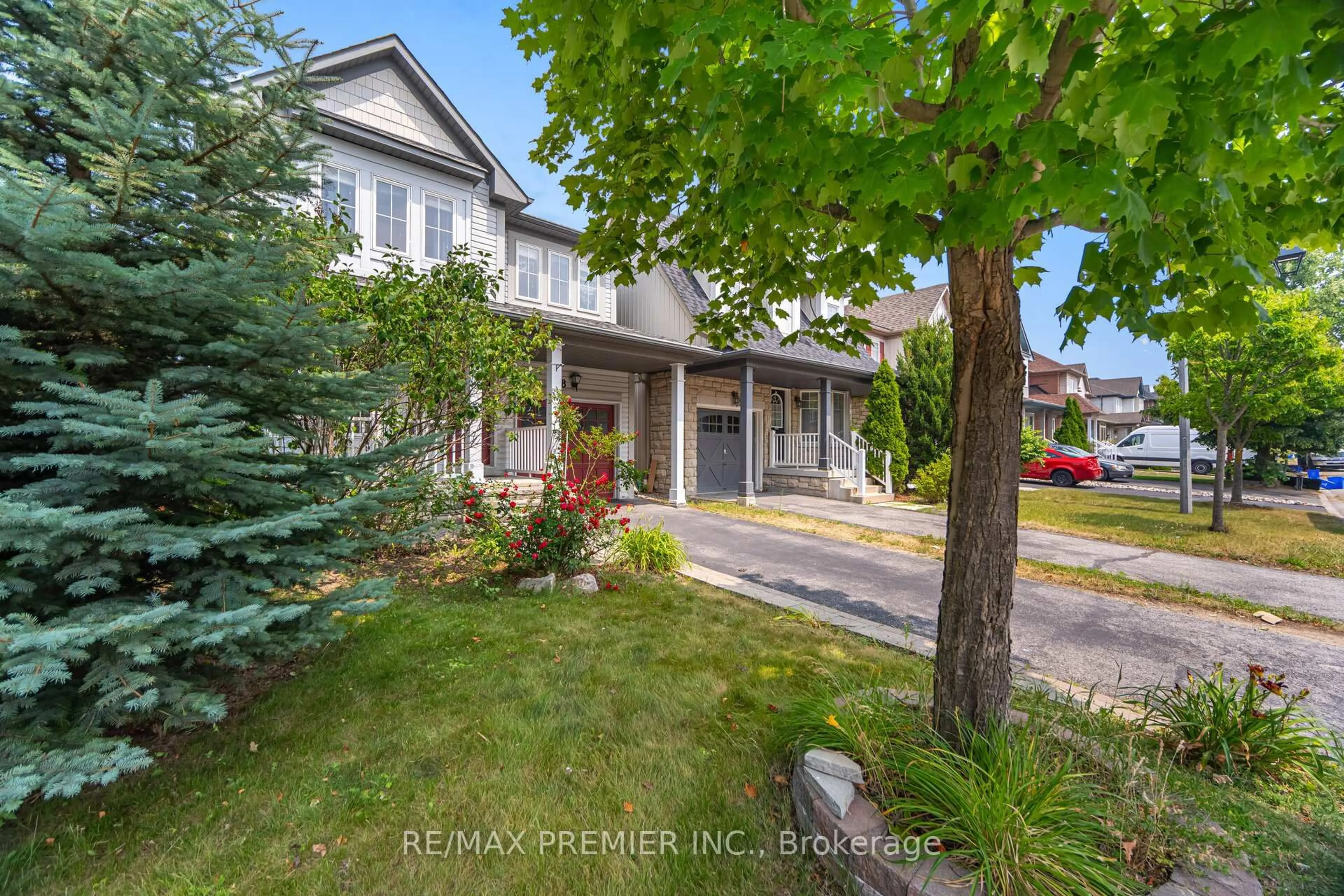 A pic from outside/outdoor area/front of a property/back of a property/a pic from drone, street for 148 Harrongate Pl, Whitby Ontario L1R 3E4