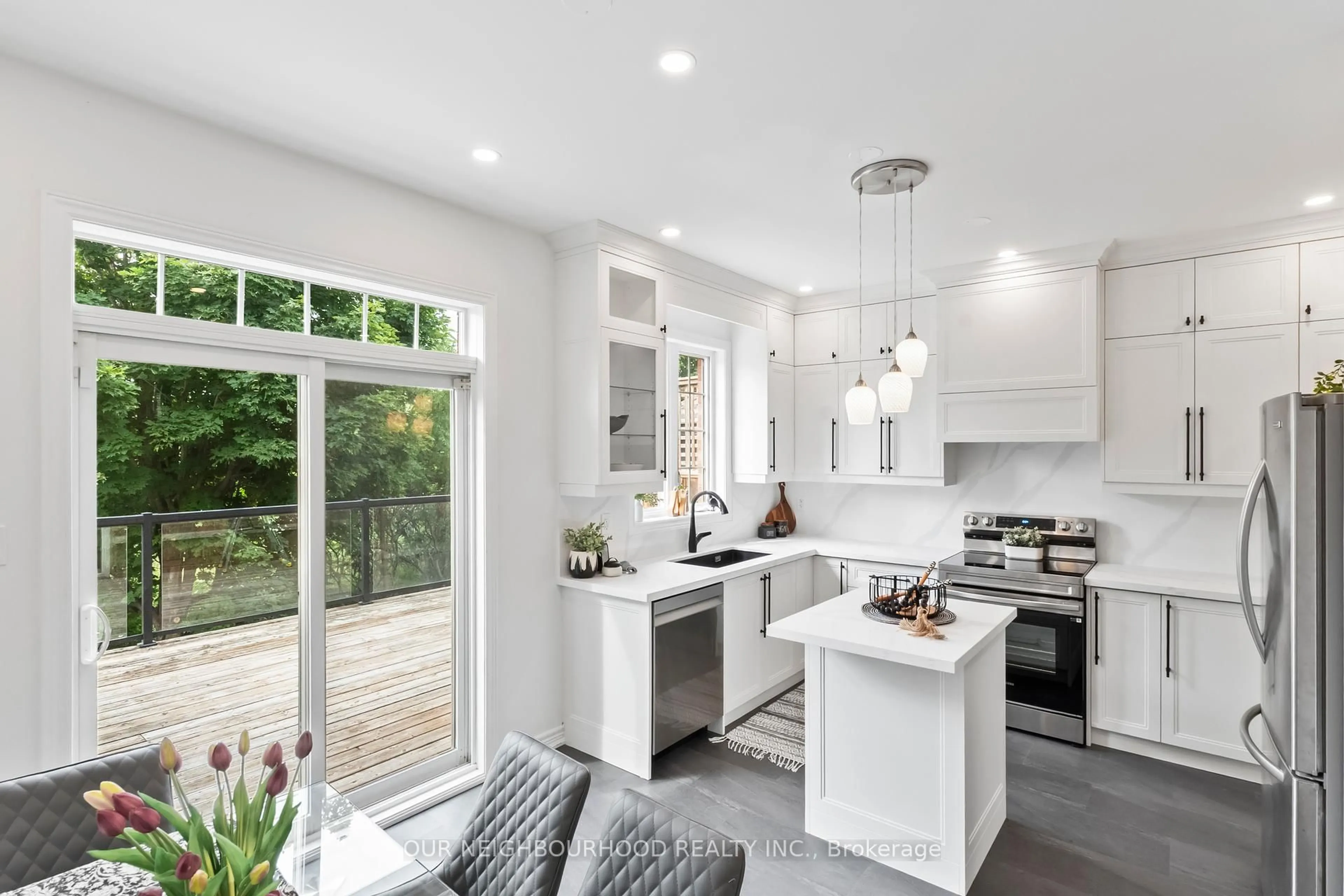 Open concept kitchen, ceramic/tile floor for 93 Nelson St, Clarington Ontario L1C 0A7