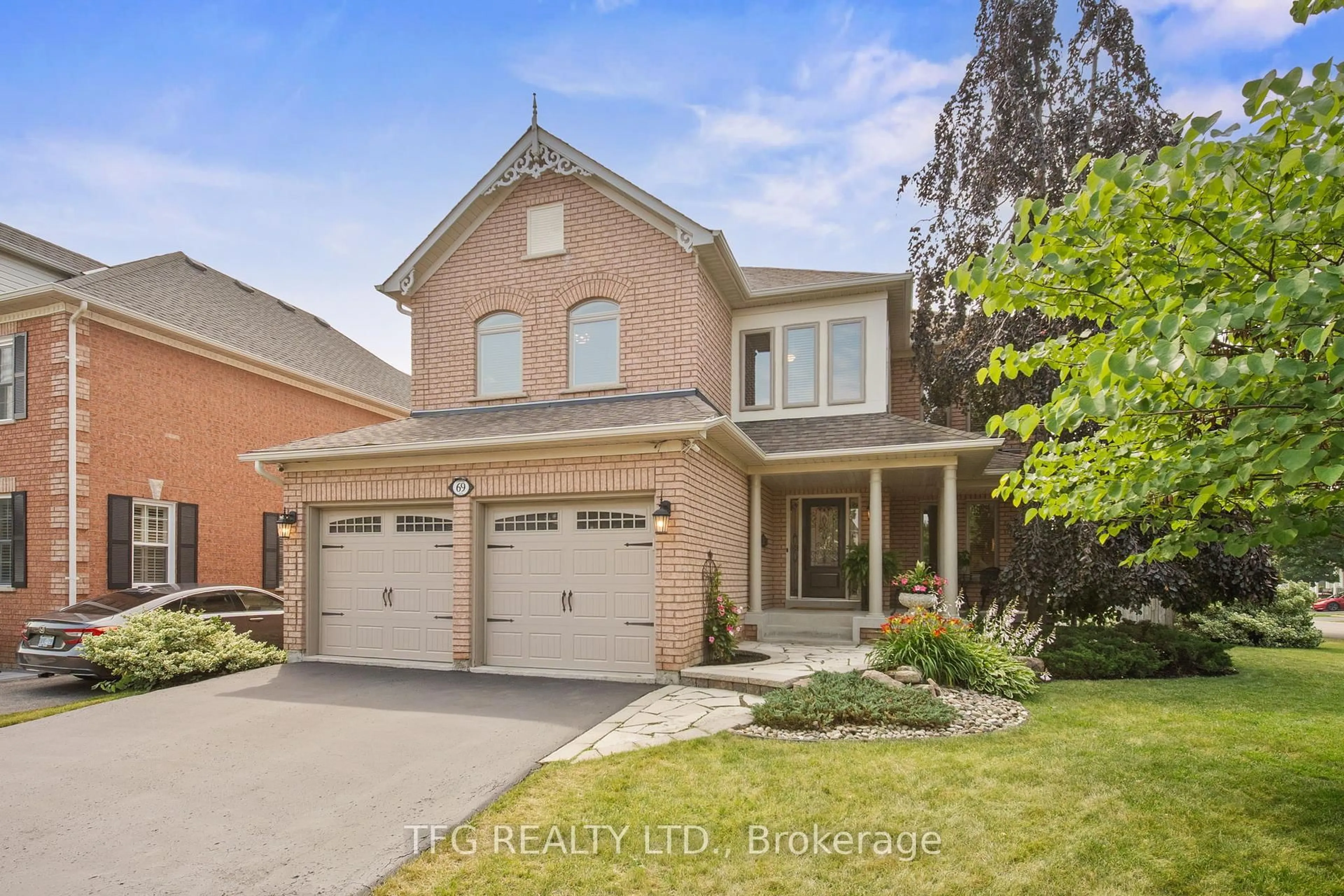 Home with brick exterior material, street for 69 Carson Ave, Whitby Ontario L1M 1J5