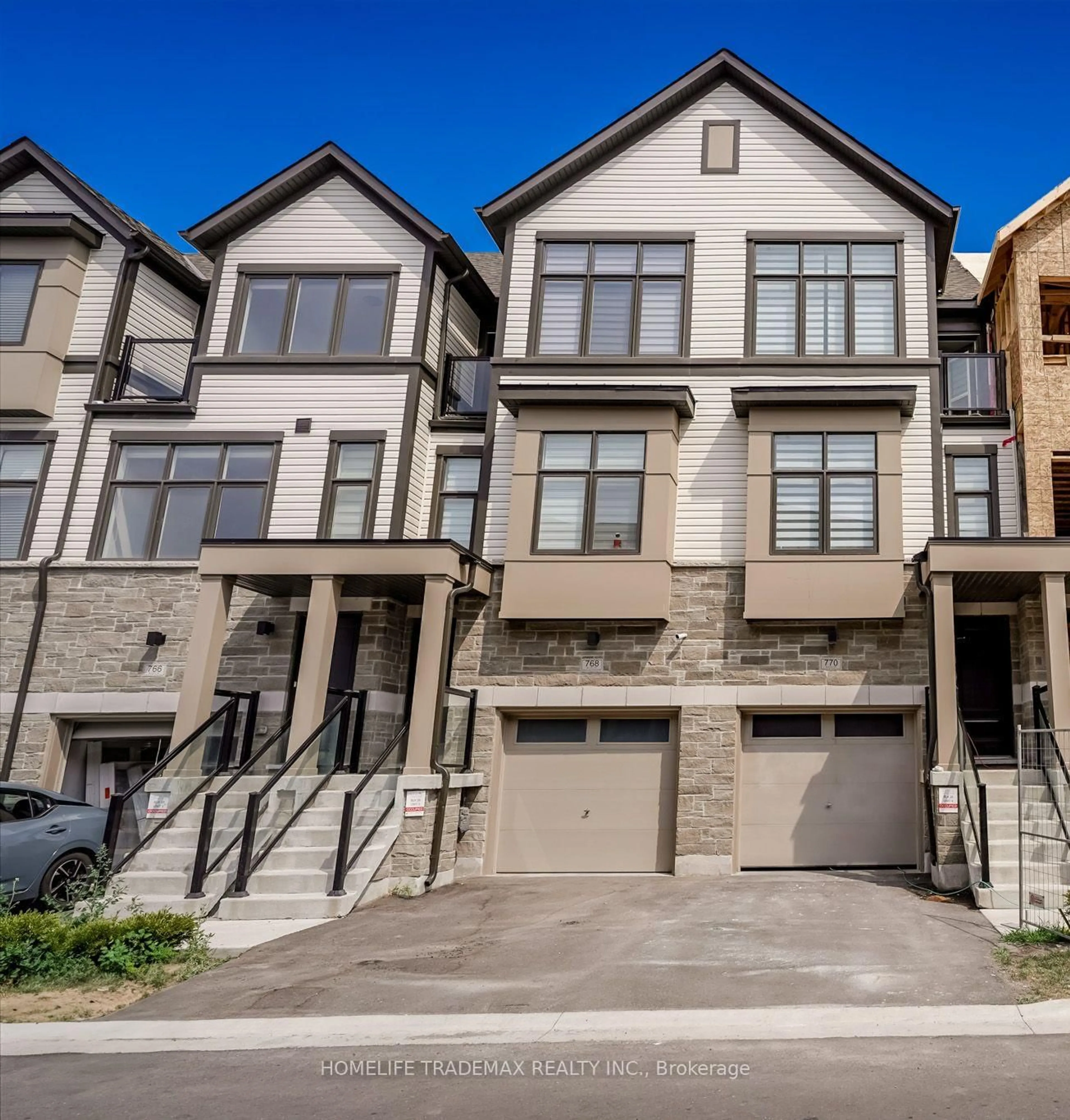 Unknown for 770 Eddystone Path, Oshawa Ontario L1H 0A7