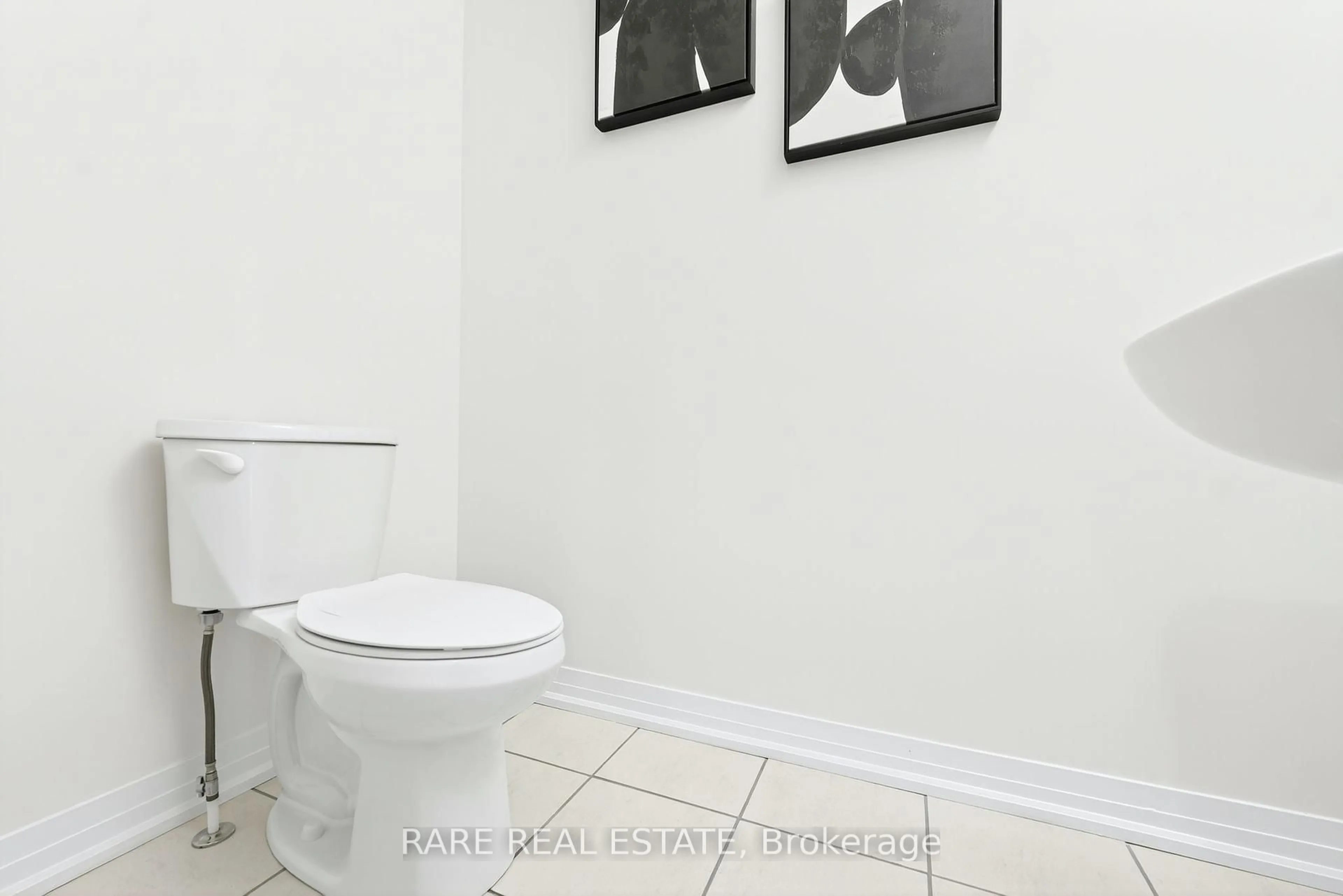 A pic of a room for 2613 Hibiscus Dr, Pickering Ontario L1X 2R2