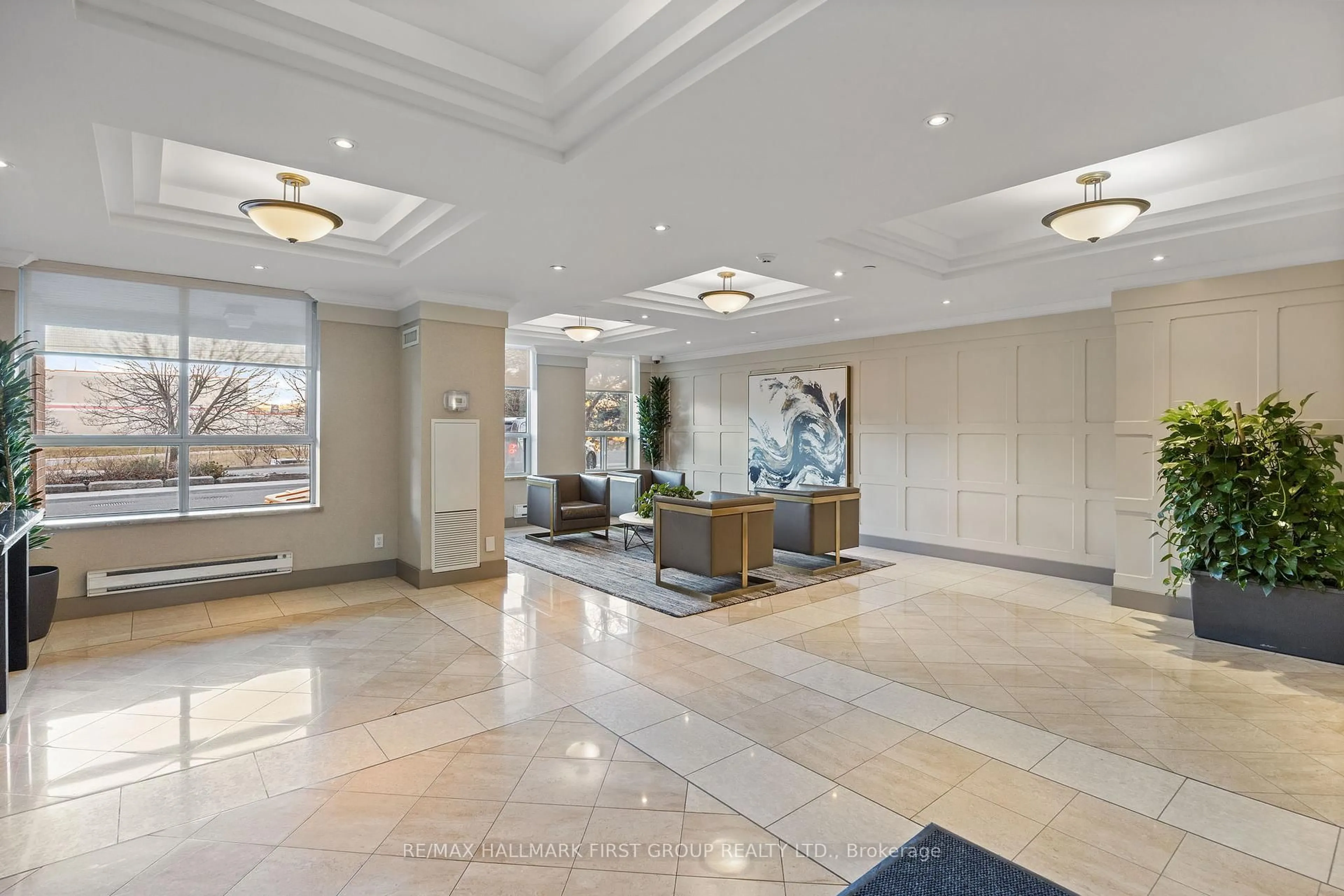 Lobby for 330 Mccowan Rd #311, Toronto Ontario M1J 3N3