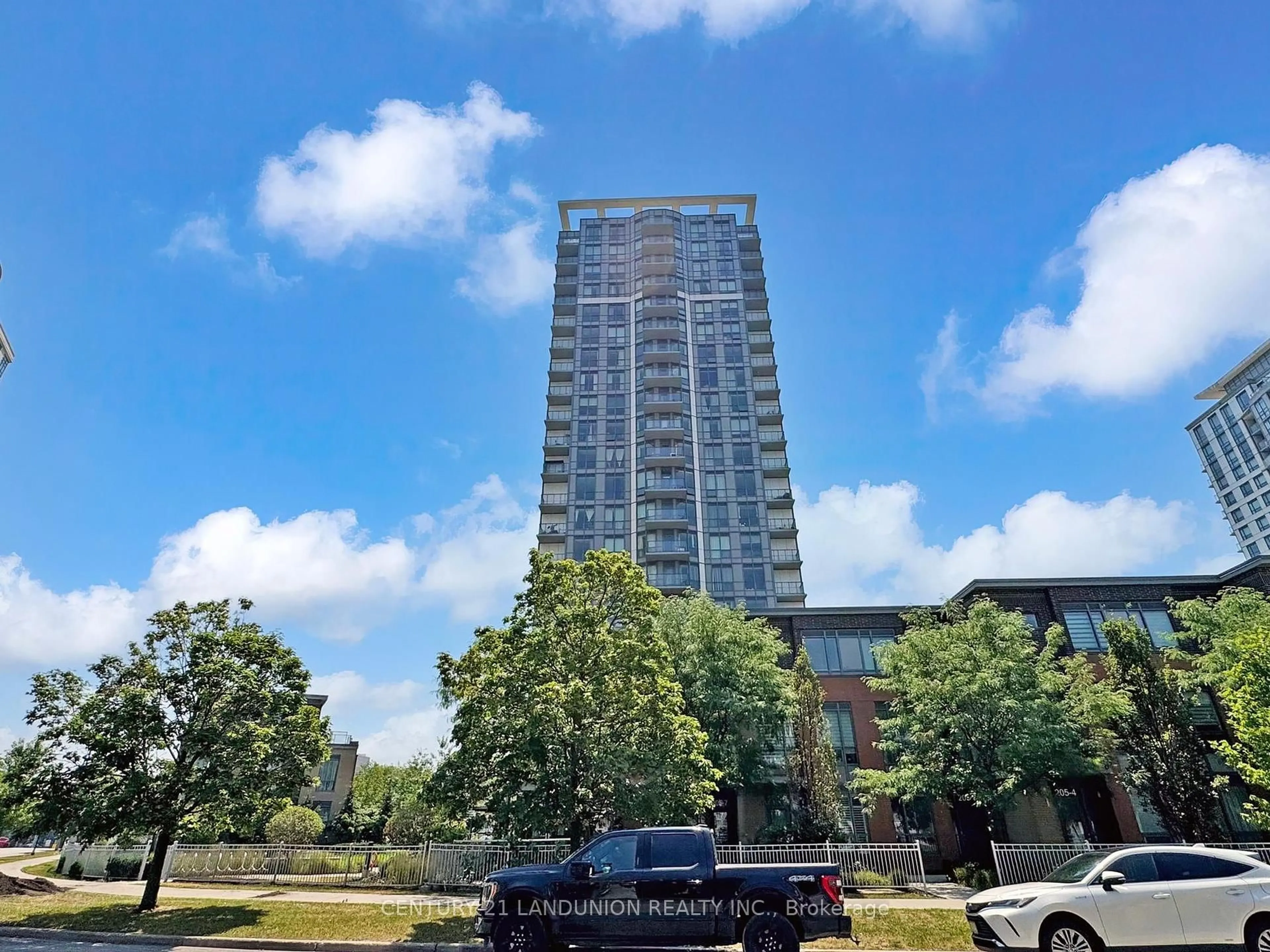 Blurry image for 195 Bonis Ave #204, Toronto Ontario M1T 3H1