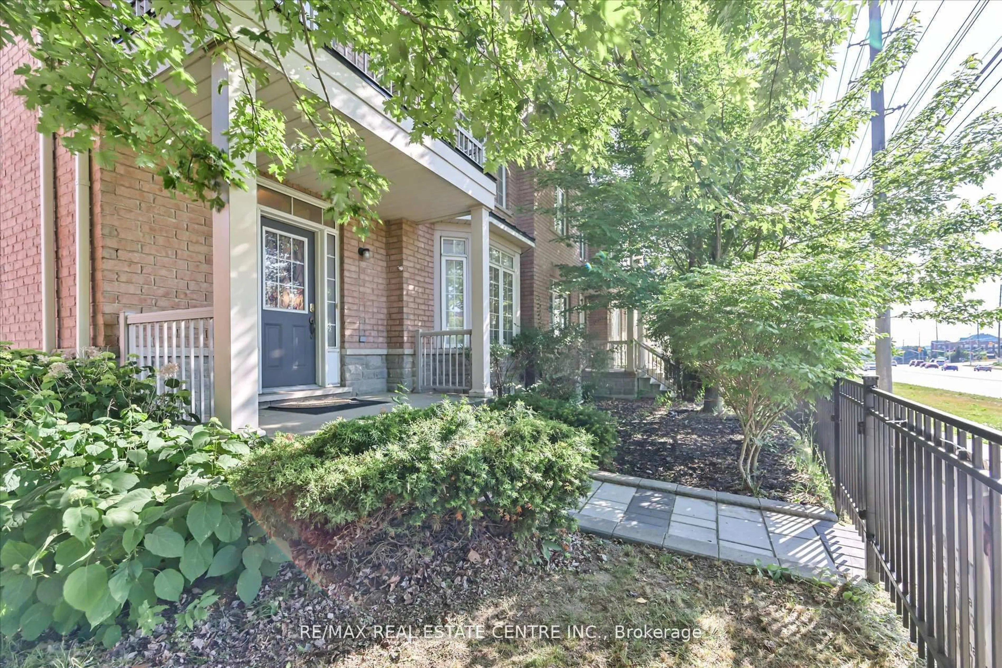 Unknown for 101 Barkdale Way, Whitby Ontario L1N 0G1