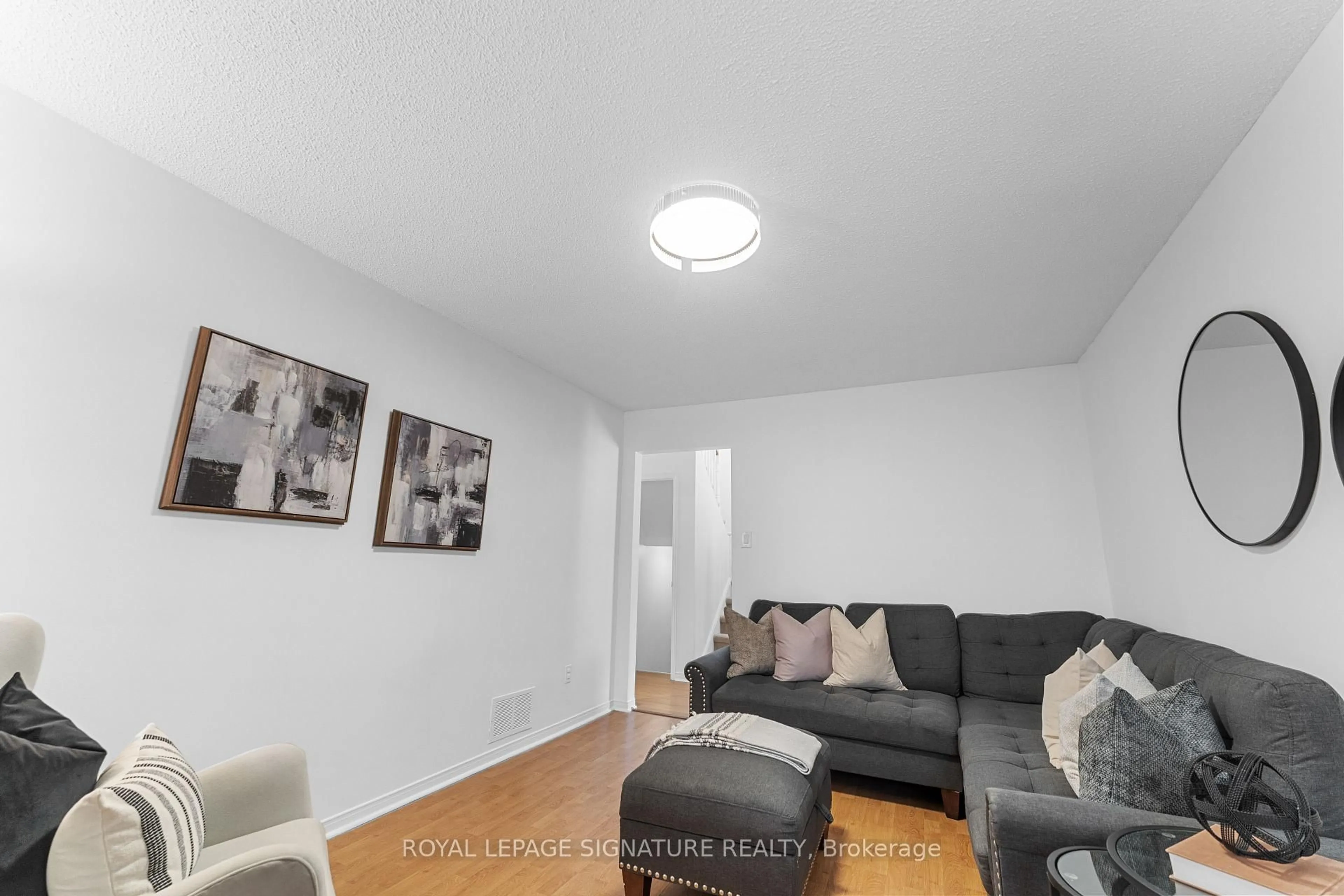 Living room with furniture, unknown for 7 Long Dr, Whitby Ontario L1N 8E2
