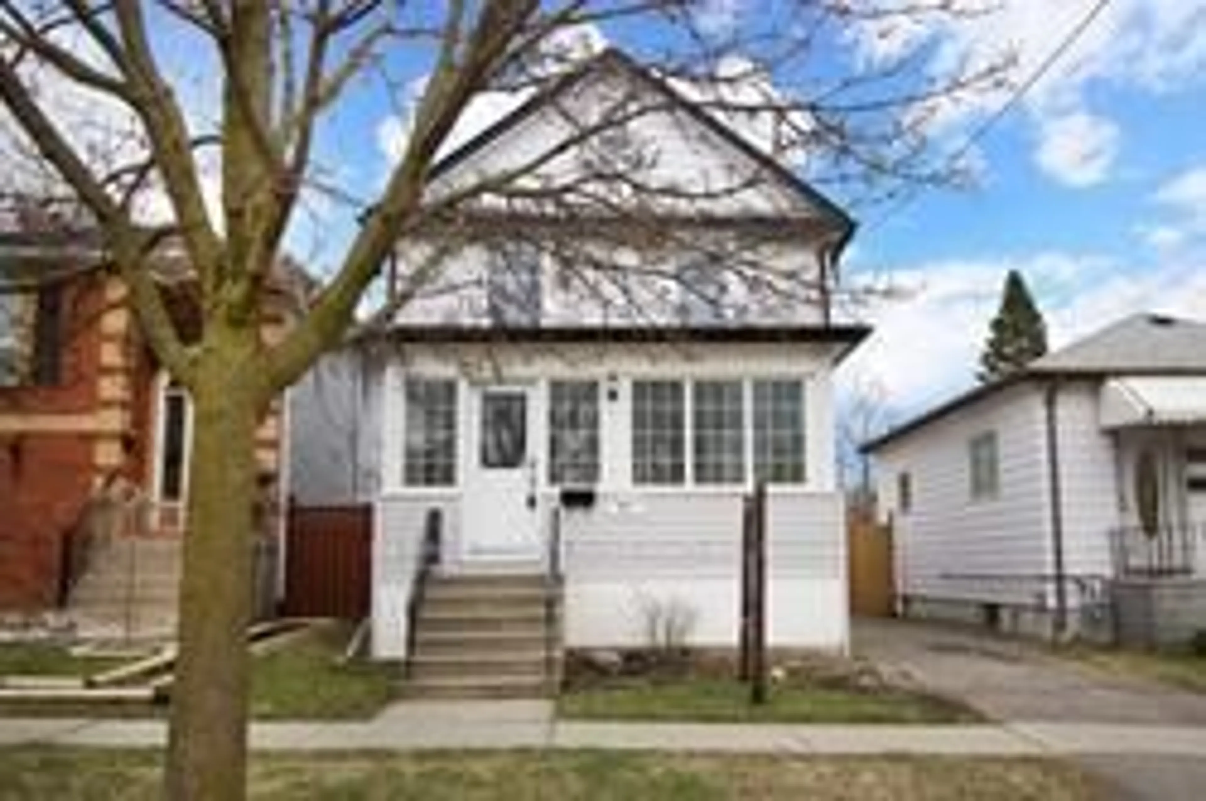 Home with vinyl exterior material, street for 97 Montrave Ave, Oshawa Ontario L1J 4R6