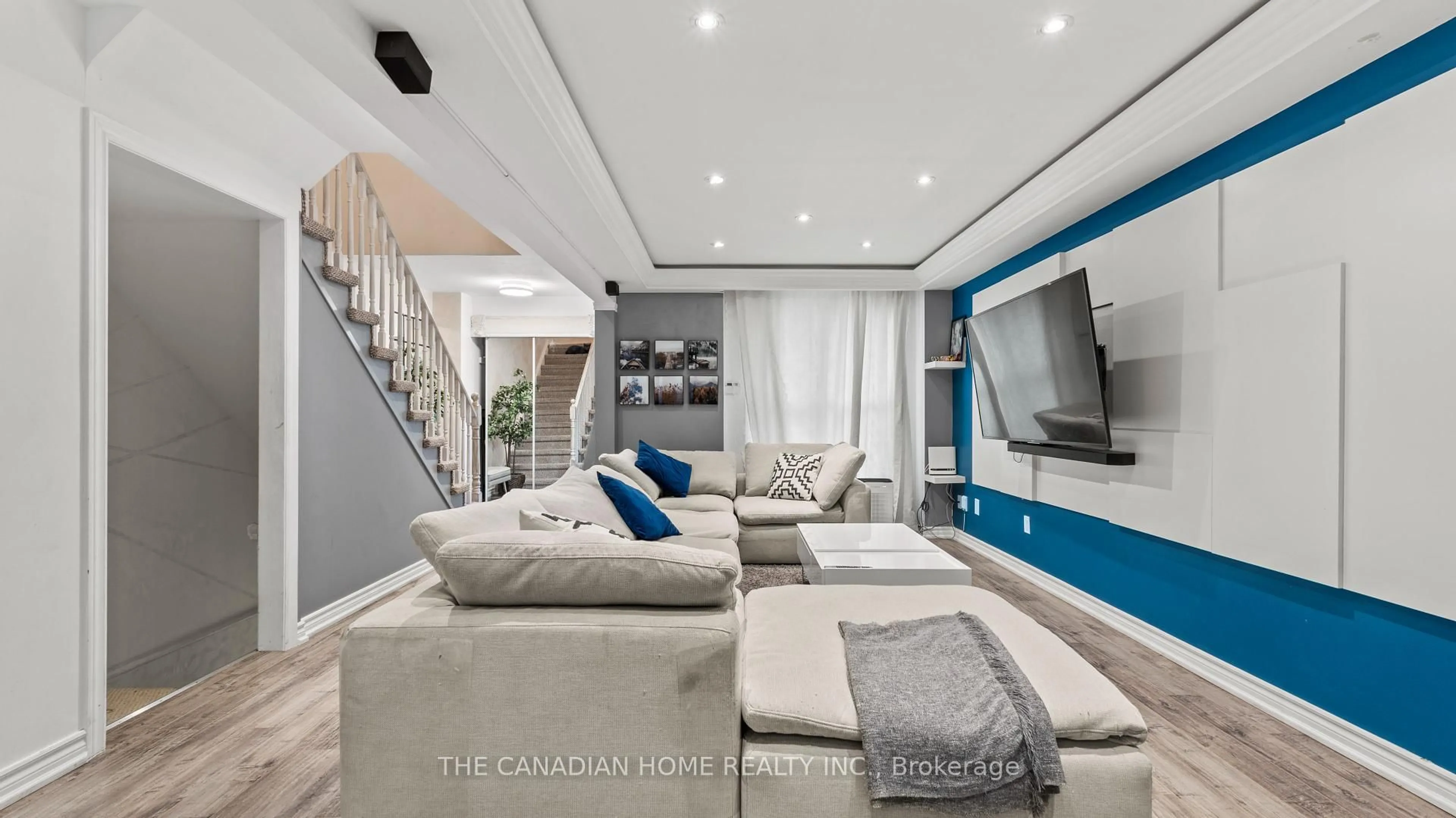 Home theater for 2150 Duberry Dr, Pickering Ontario L1X 2A5