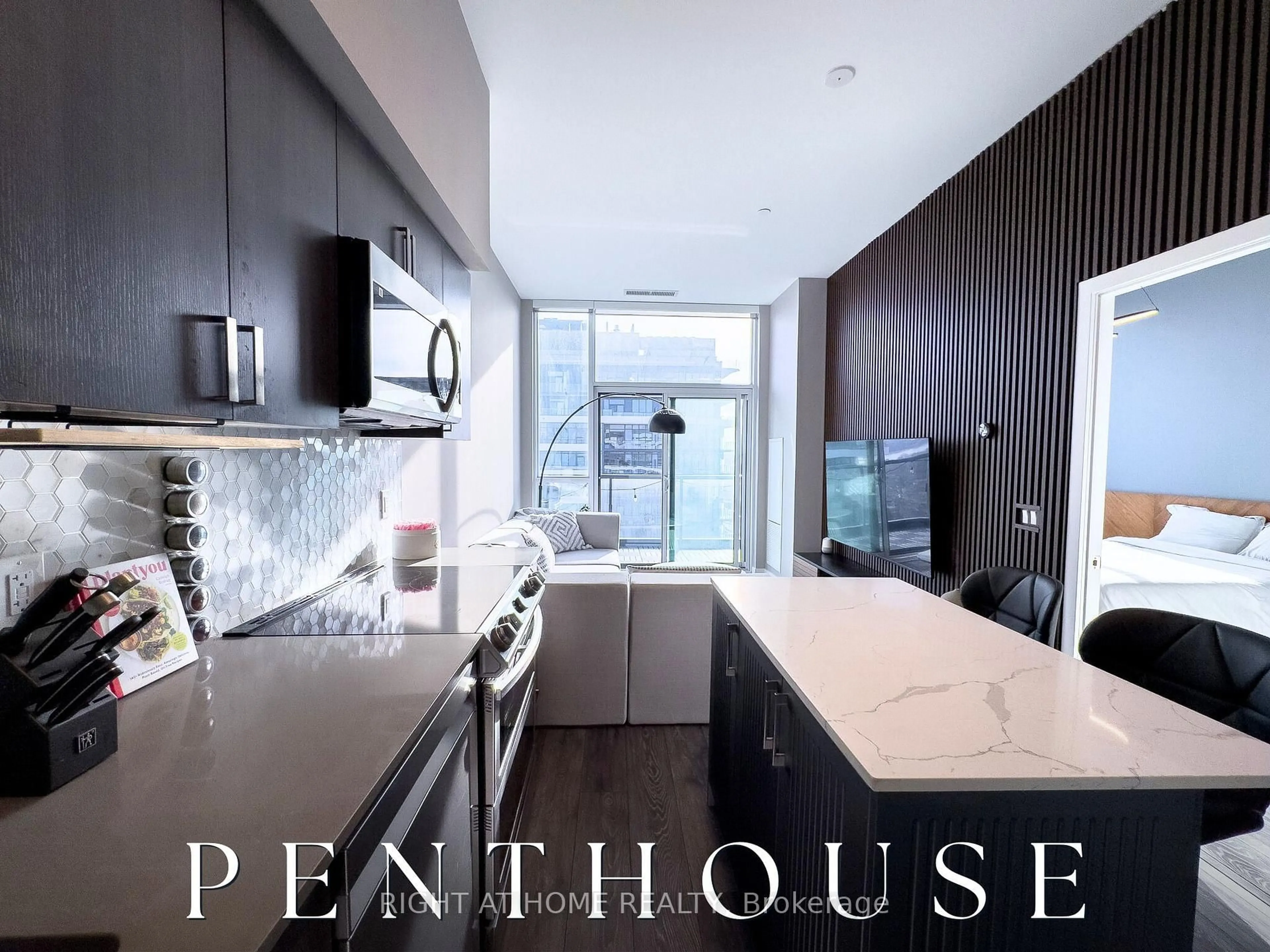 Contemporary kitchen, unknown for 1455 Celebration Dr #PH2804, Pickering Ontario L1W 0C3