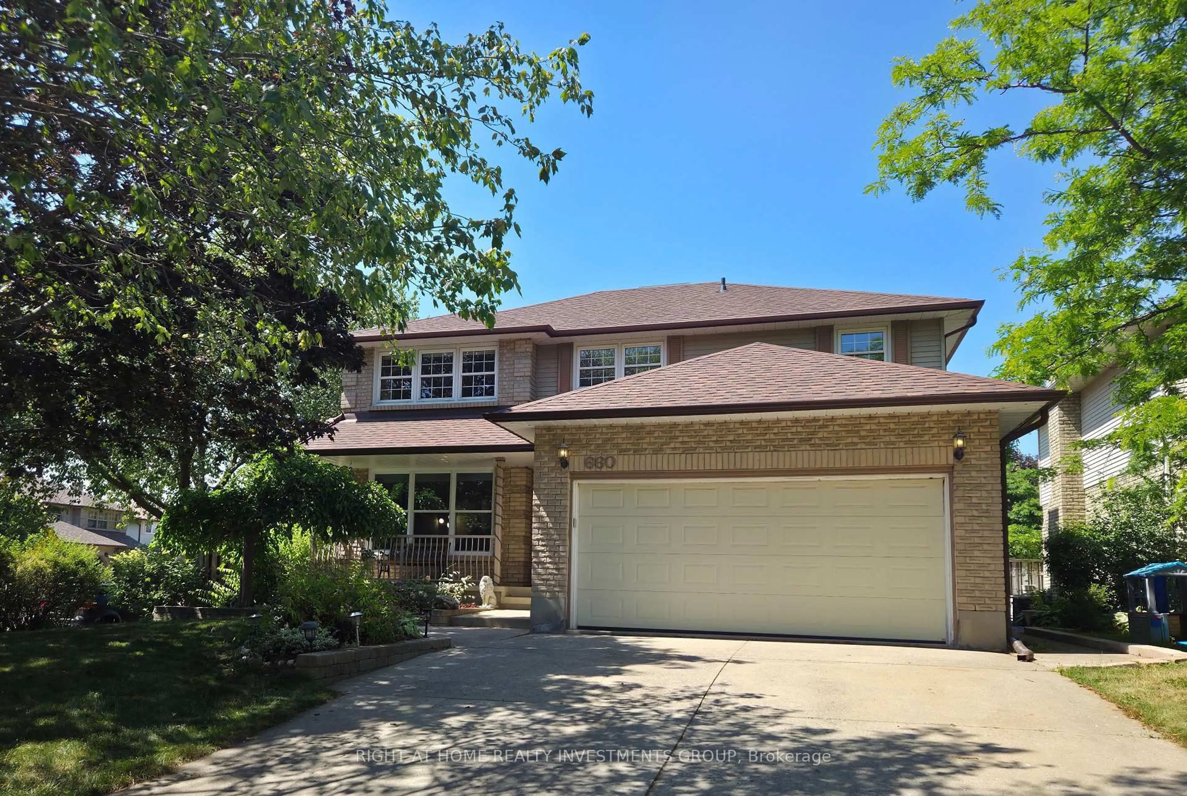 Home with brick exterior material, street for 660 Whistler Dr, Oshawa Ontario L1J 7N7