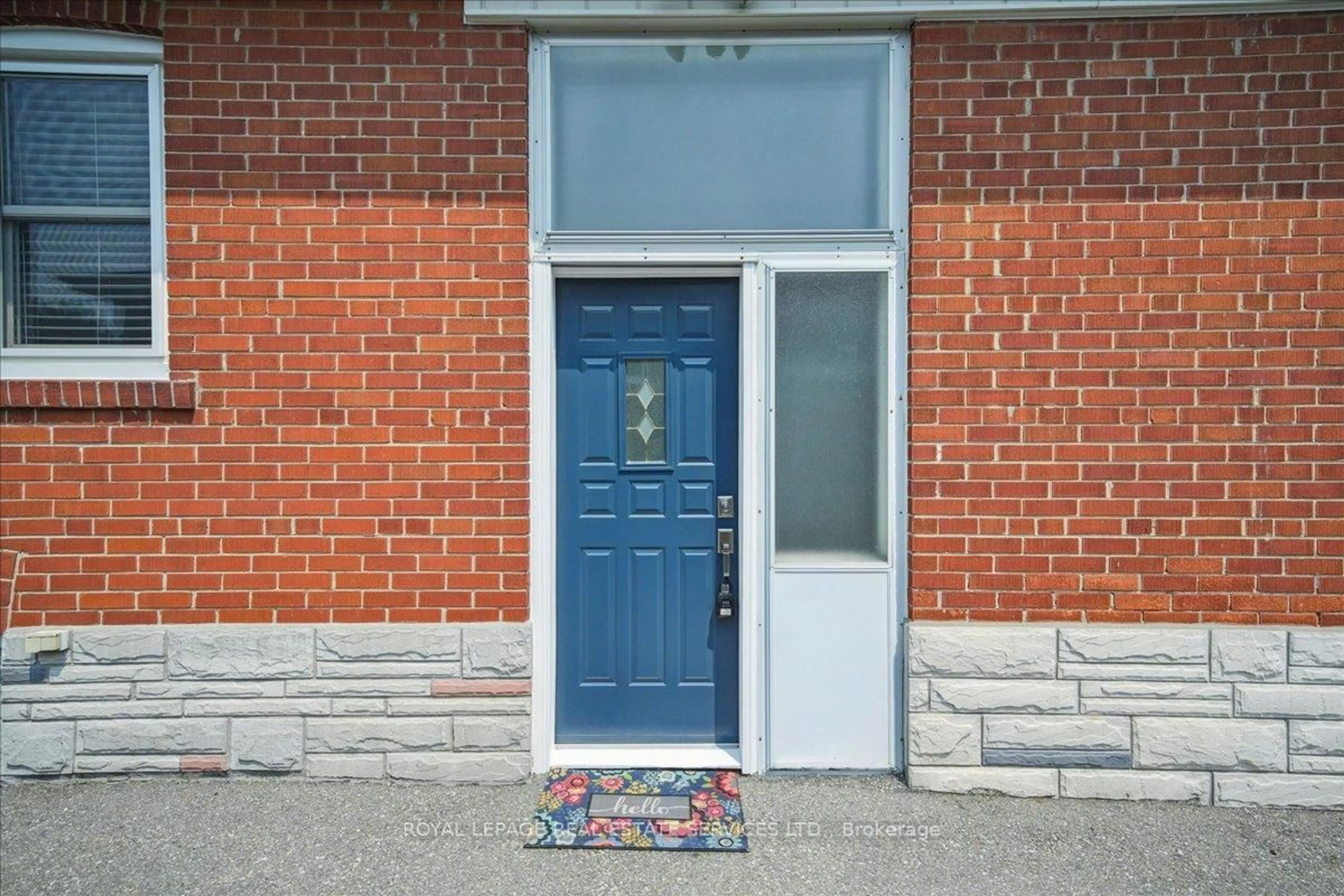 Unknown for 10 Mendip Cres, Toronto Ontario M1P 1Y4