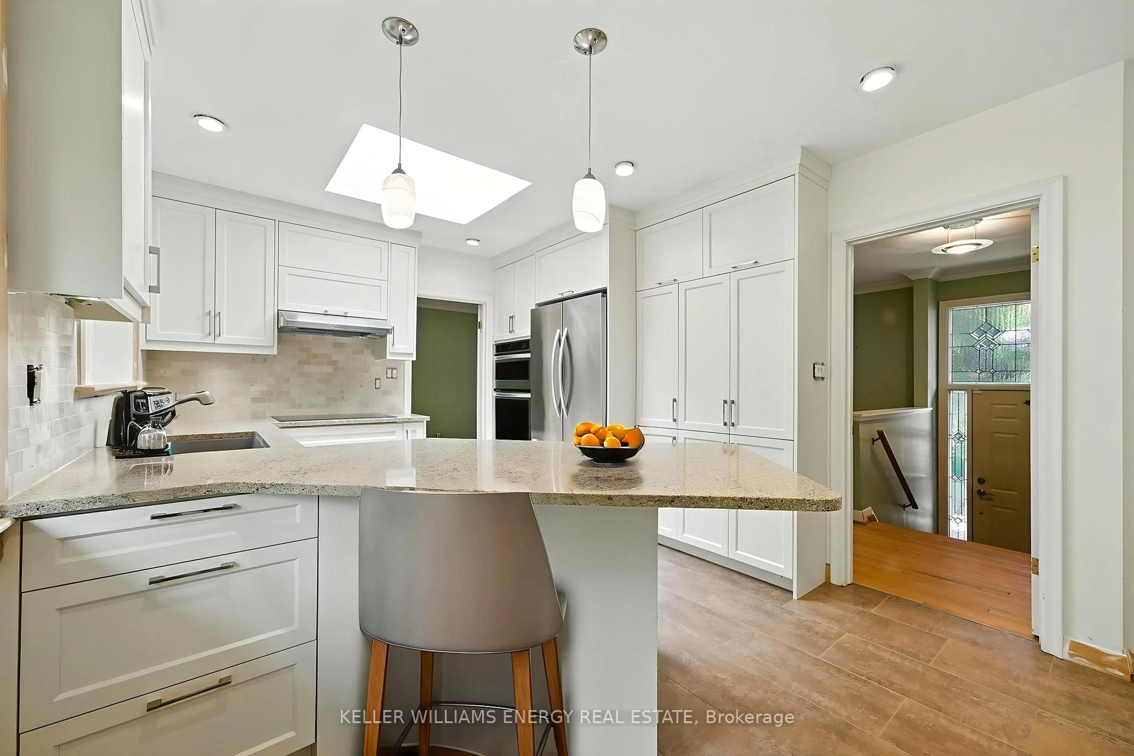 Open concept kitchen, unknown for 63 Regency Sq, Toronto Ontario M1E 1N4