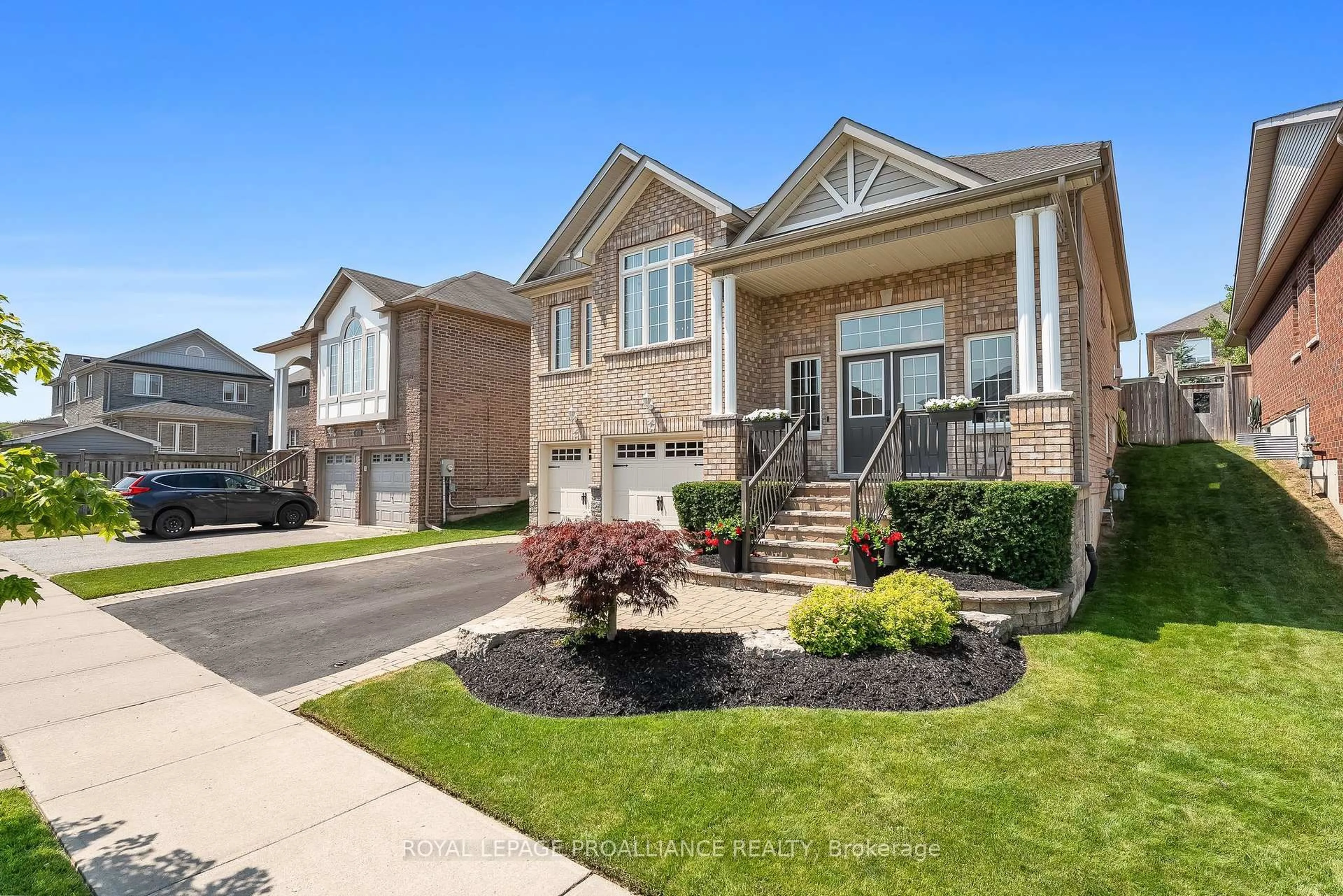 Home with brick exterior material, street for 194 Fenning Dr, Clarington Ontario L1E 3K2