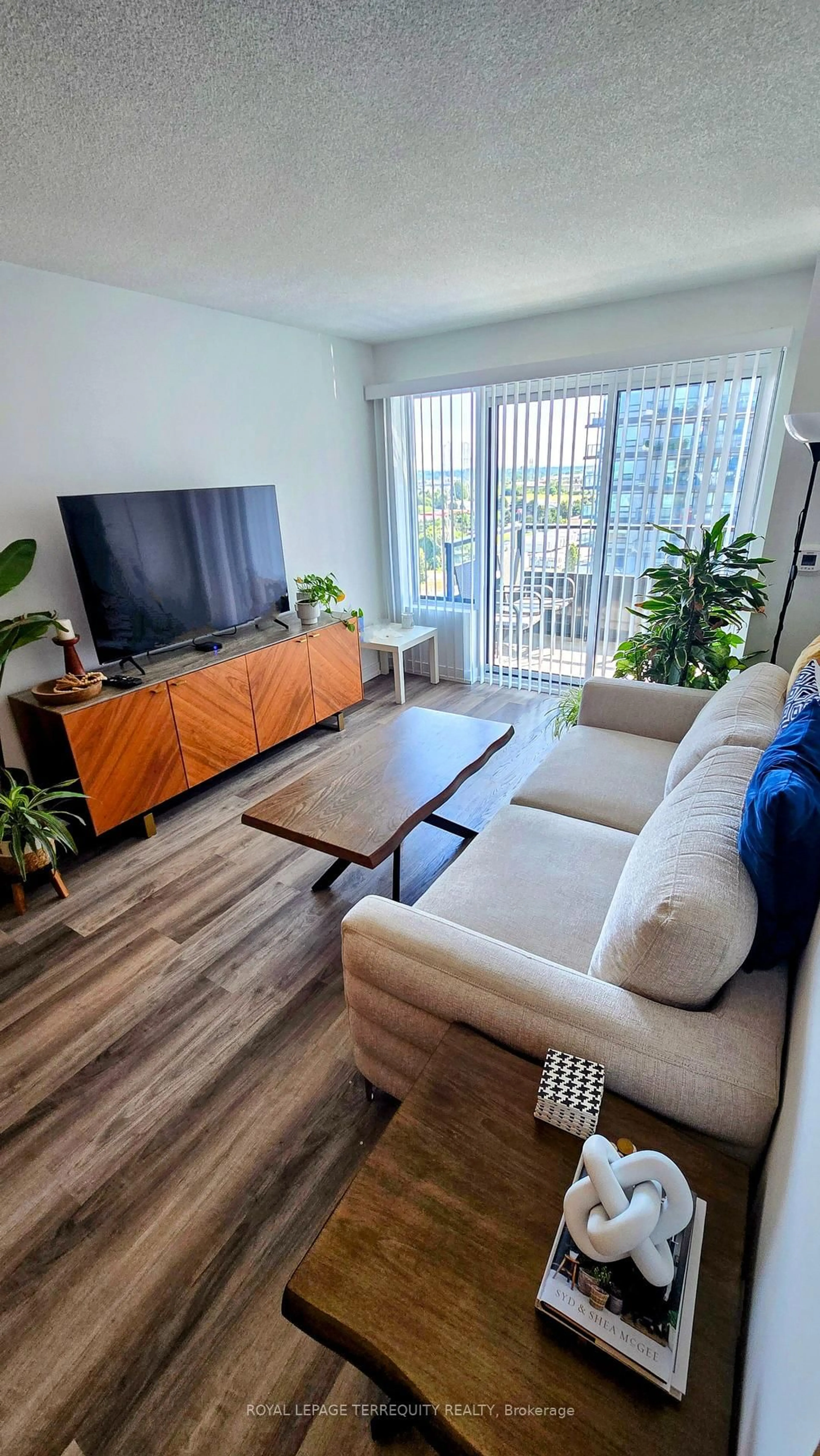 Living room with furniture, unknown for 1435 Celebration Dr #1106, Pickering Ontario L1W 0C4