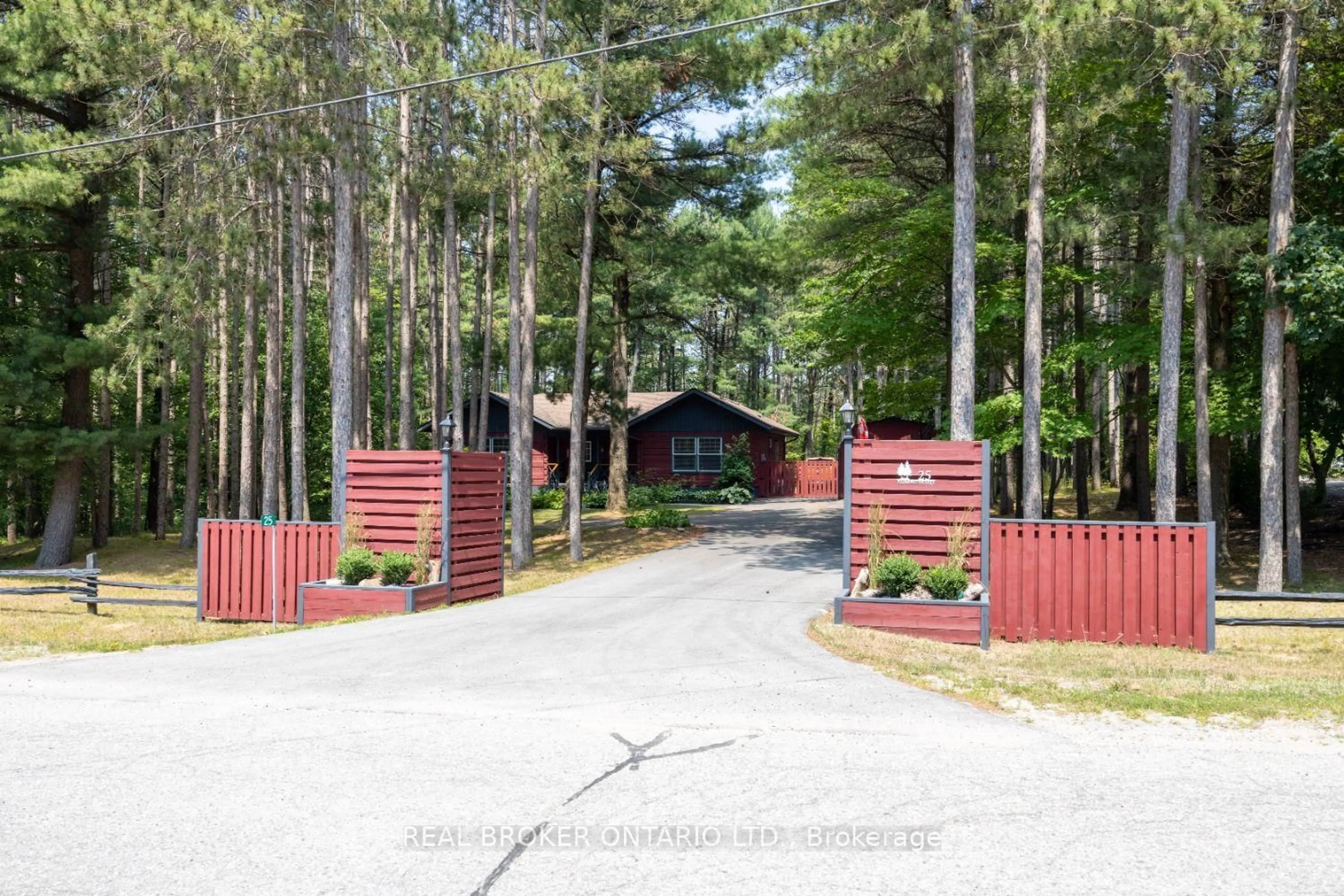 Unknown for 25 Sumac Rd, Clarington Ontario L0B 1B0