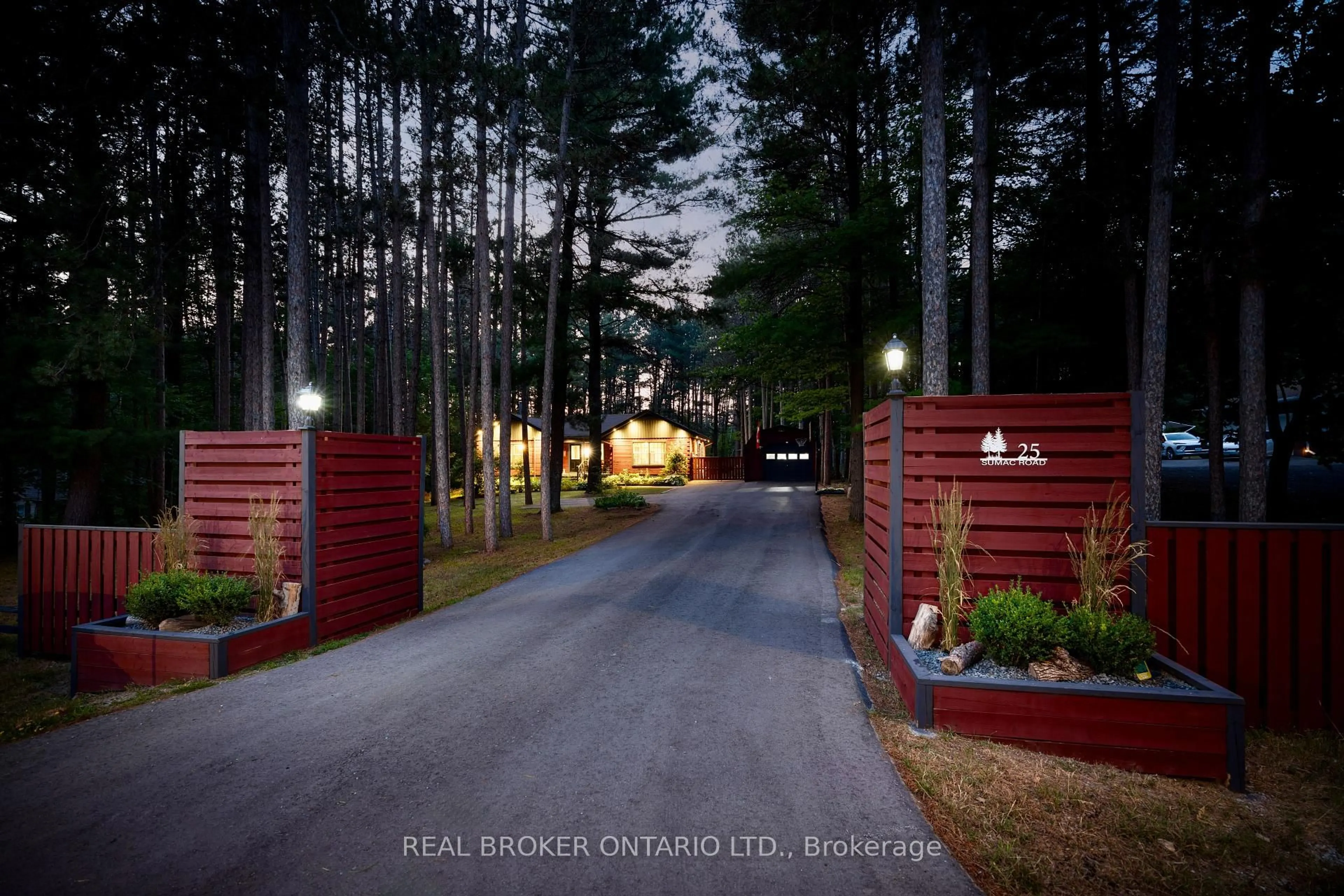 Unknown for 25 Sumac Rd, Clarington Ontario L0B 1B0