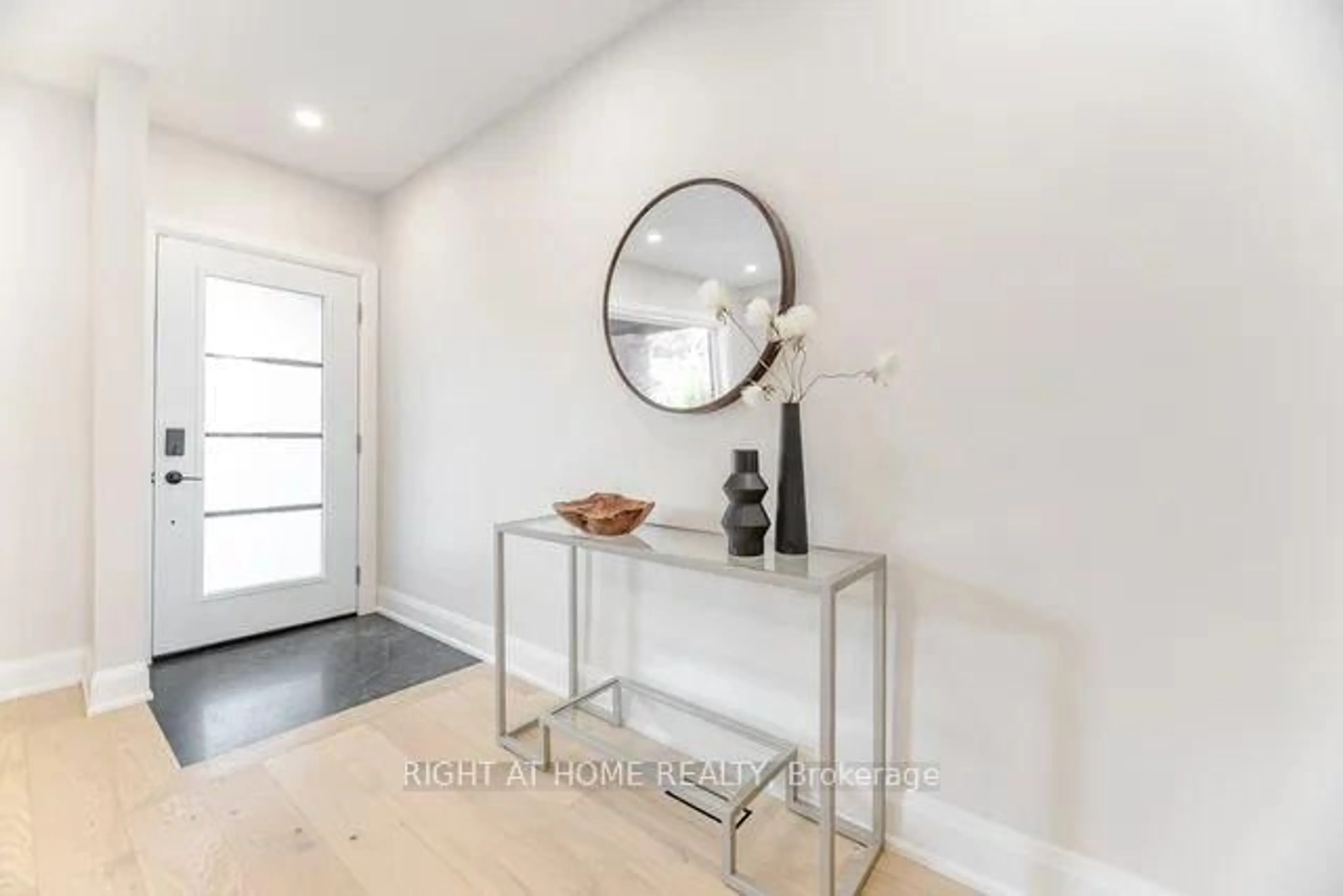 Indoor entryway for 23 Bowmore Rd, Toronto Ontario M4L 3H6