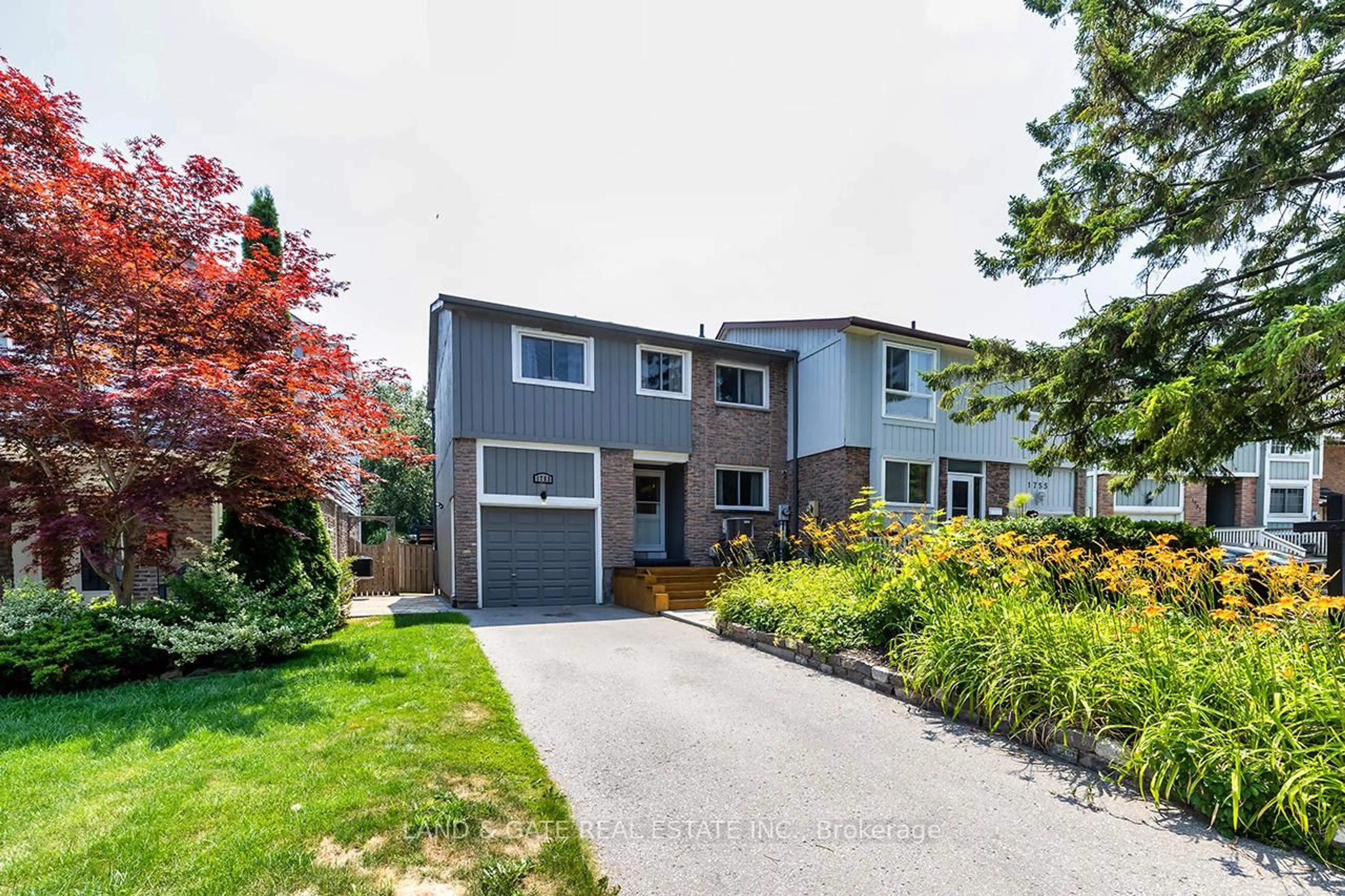 Home with brick exterior material, street for 1753 Foleyet Cres, Pickering Ontario L1V 2X8