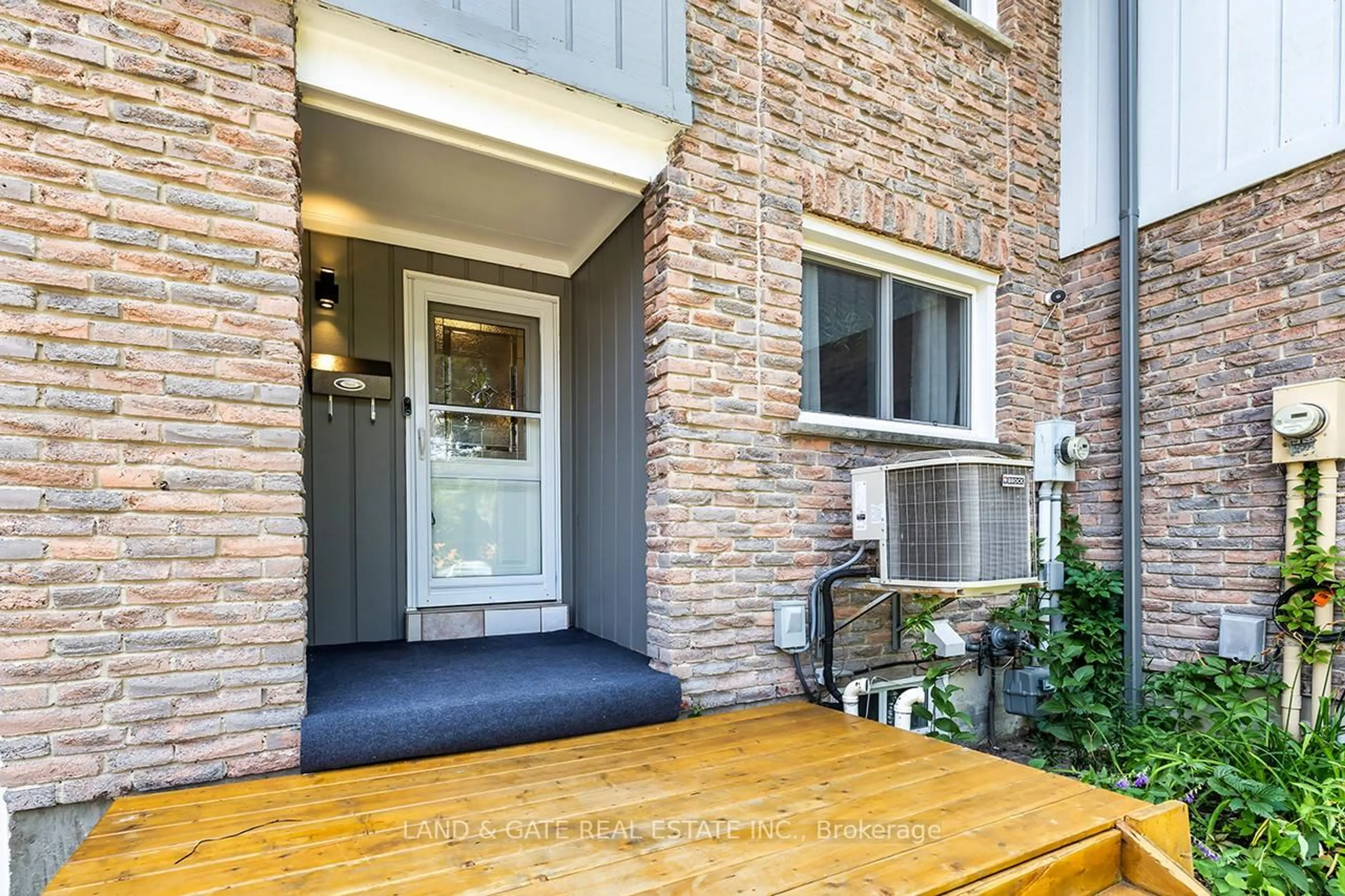 Unknown for 1753 Foleyet Cres, Pickering Ontario L1V 2X8