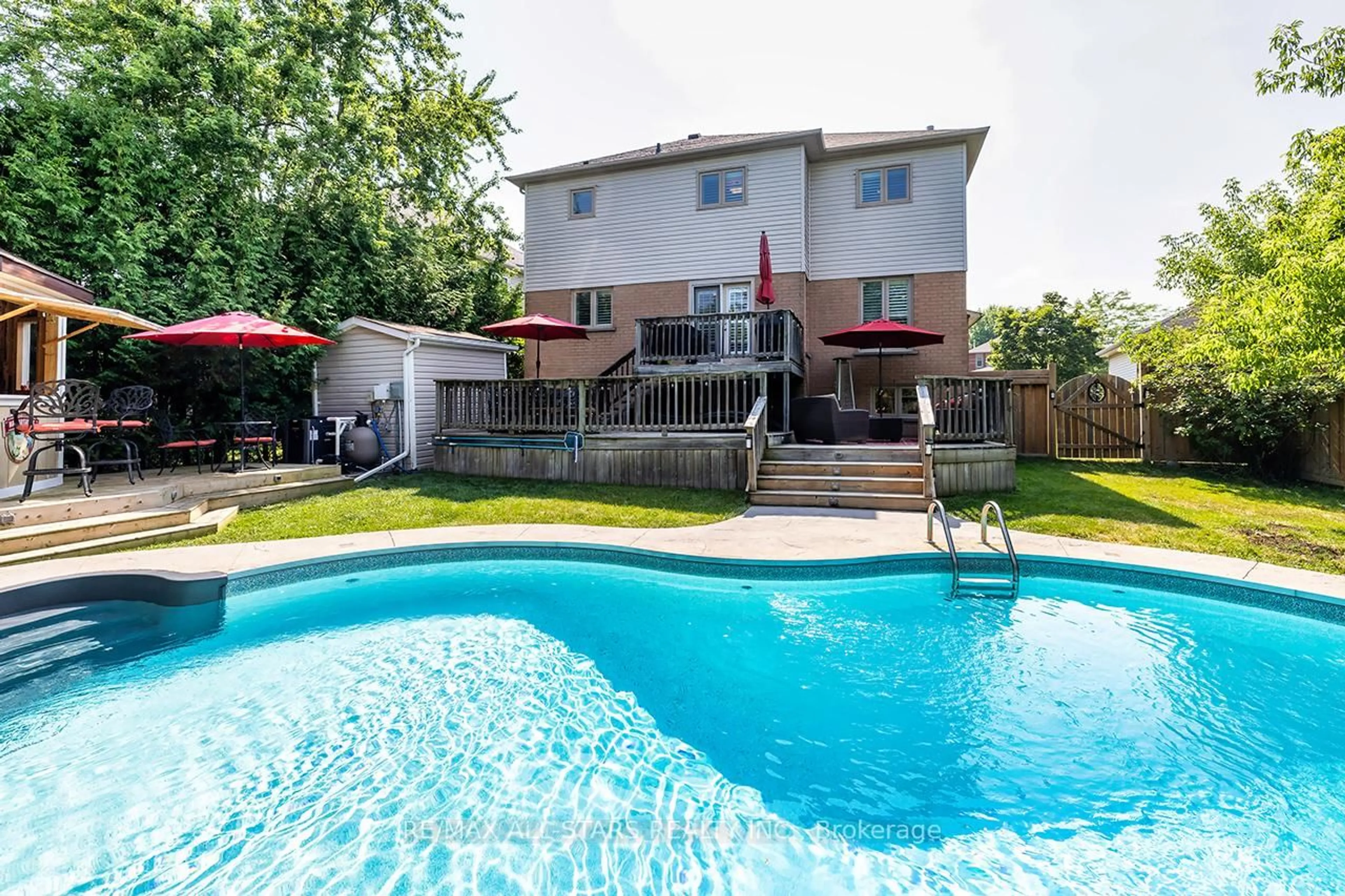 Pool for 81 Hyland Cres, Scugog Ontario L9L 1R7