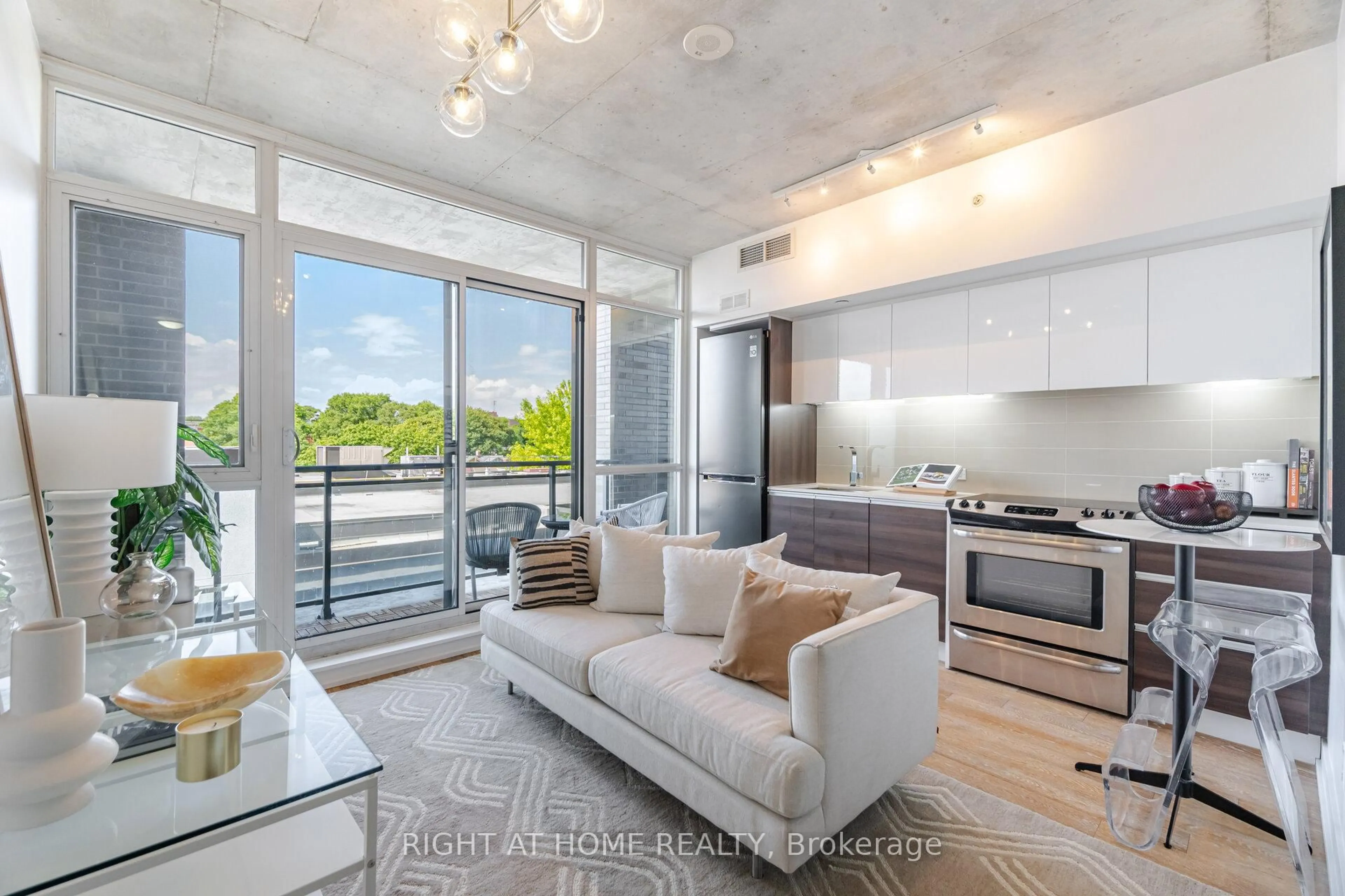 Living room with furniture, unknown for 1190 Dundas St #527, Toronto Ontario M4M 0C5