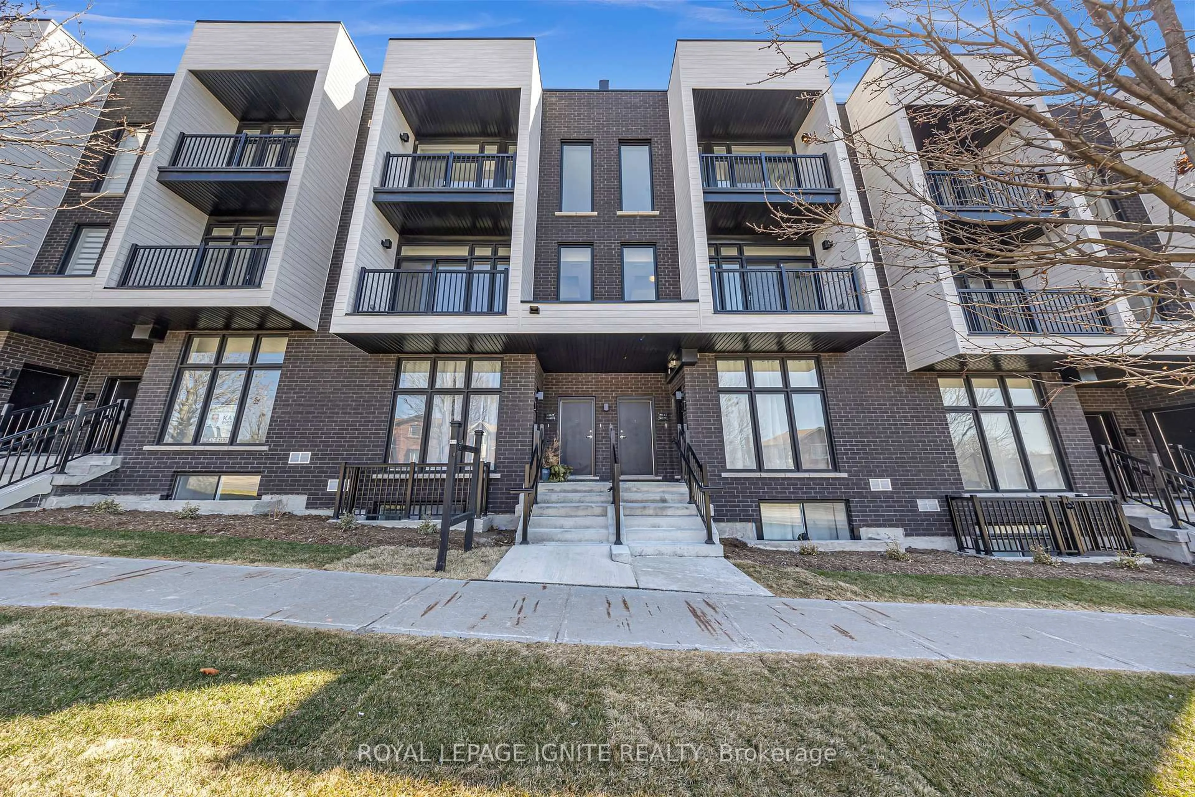 Unknown for 188 Angus Dr #14, Ajax Ontario L1S 0G5