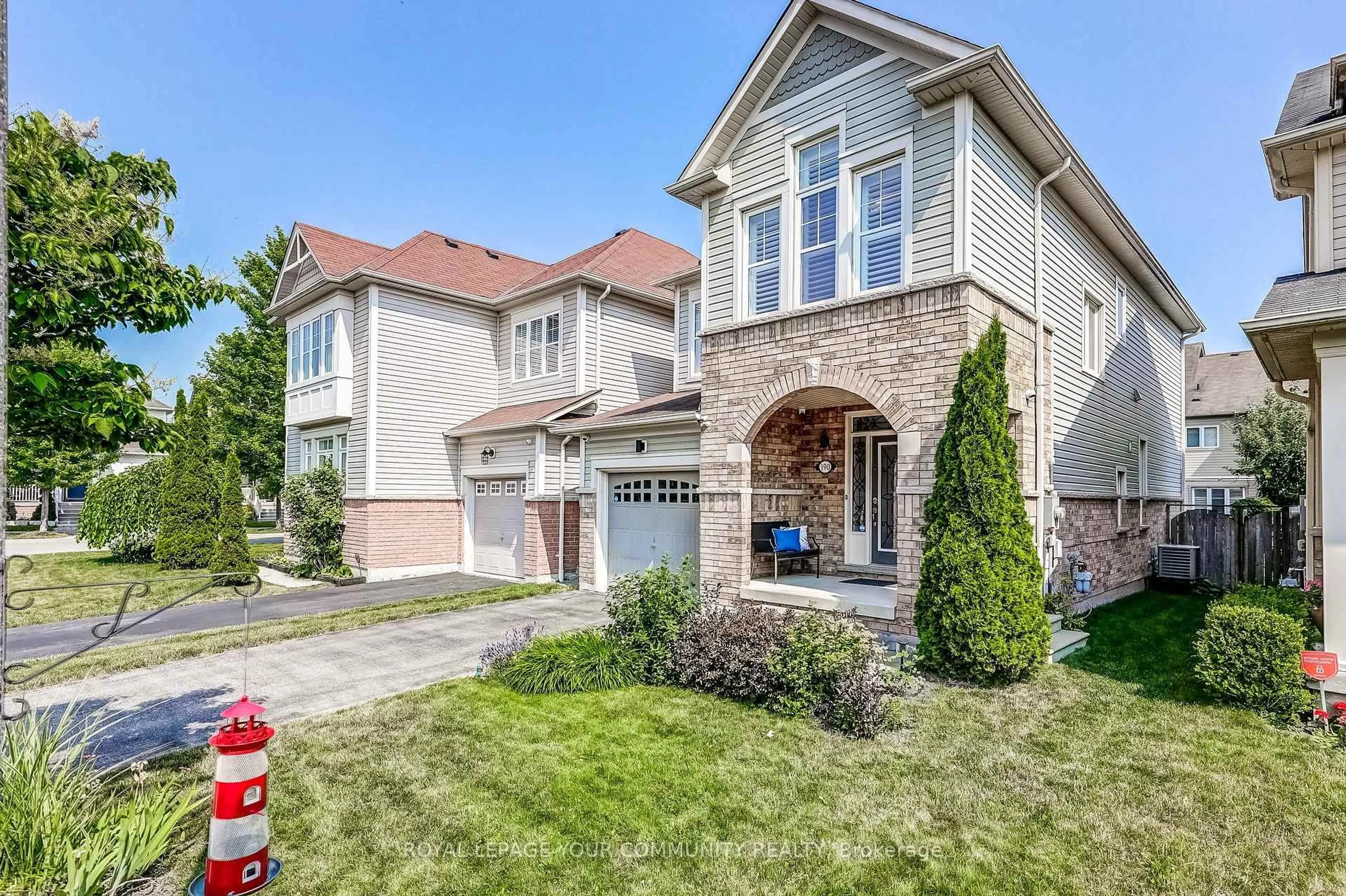 Home with brick exterior material, street for 190 Harbourside Dr, Whitby Ontario L1N 0H1