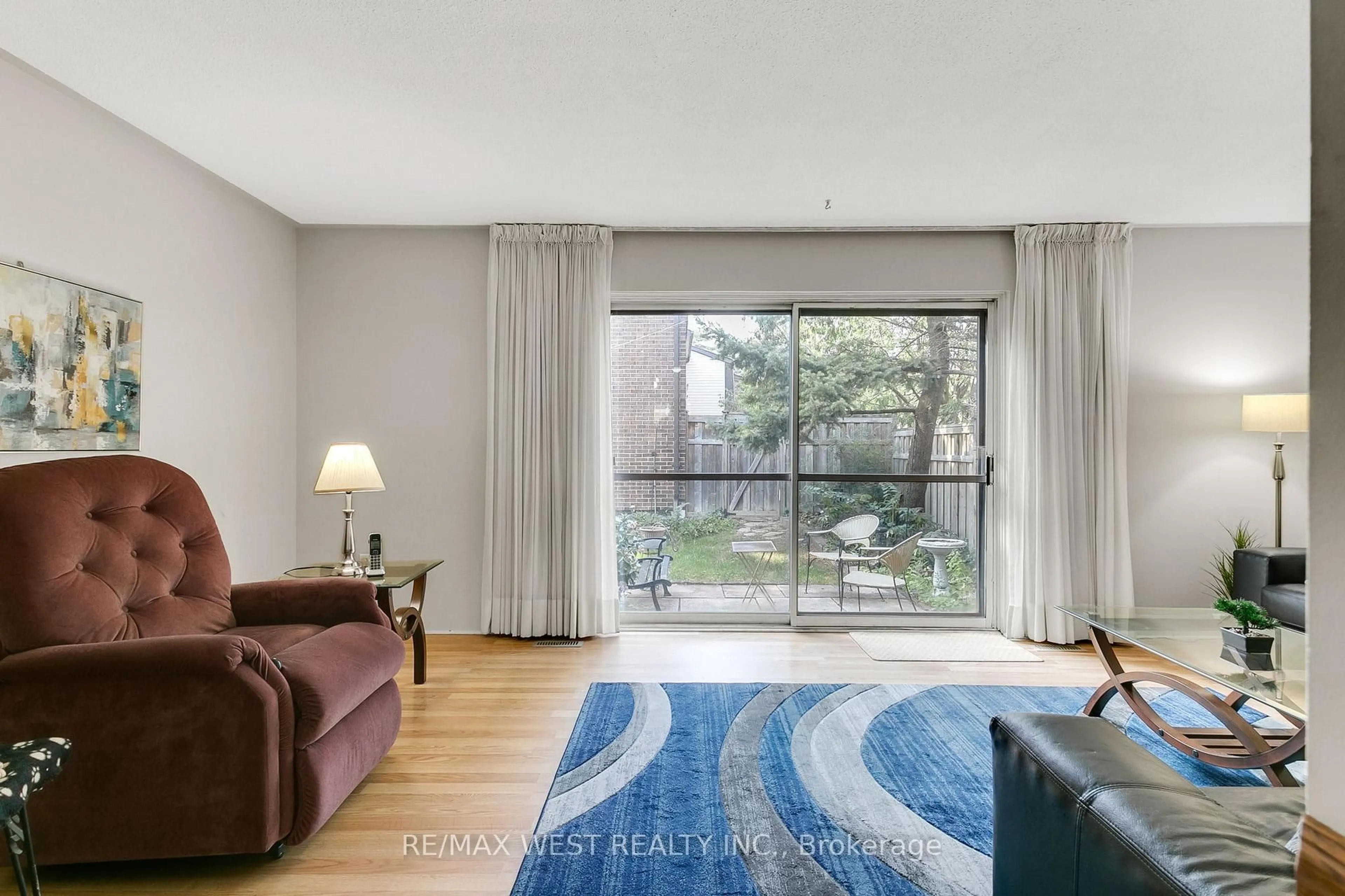 Living room with furniture, unknown for 113 Palmdale Dr #61, Toronto Ontario M1T 1P2