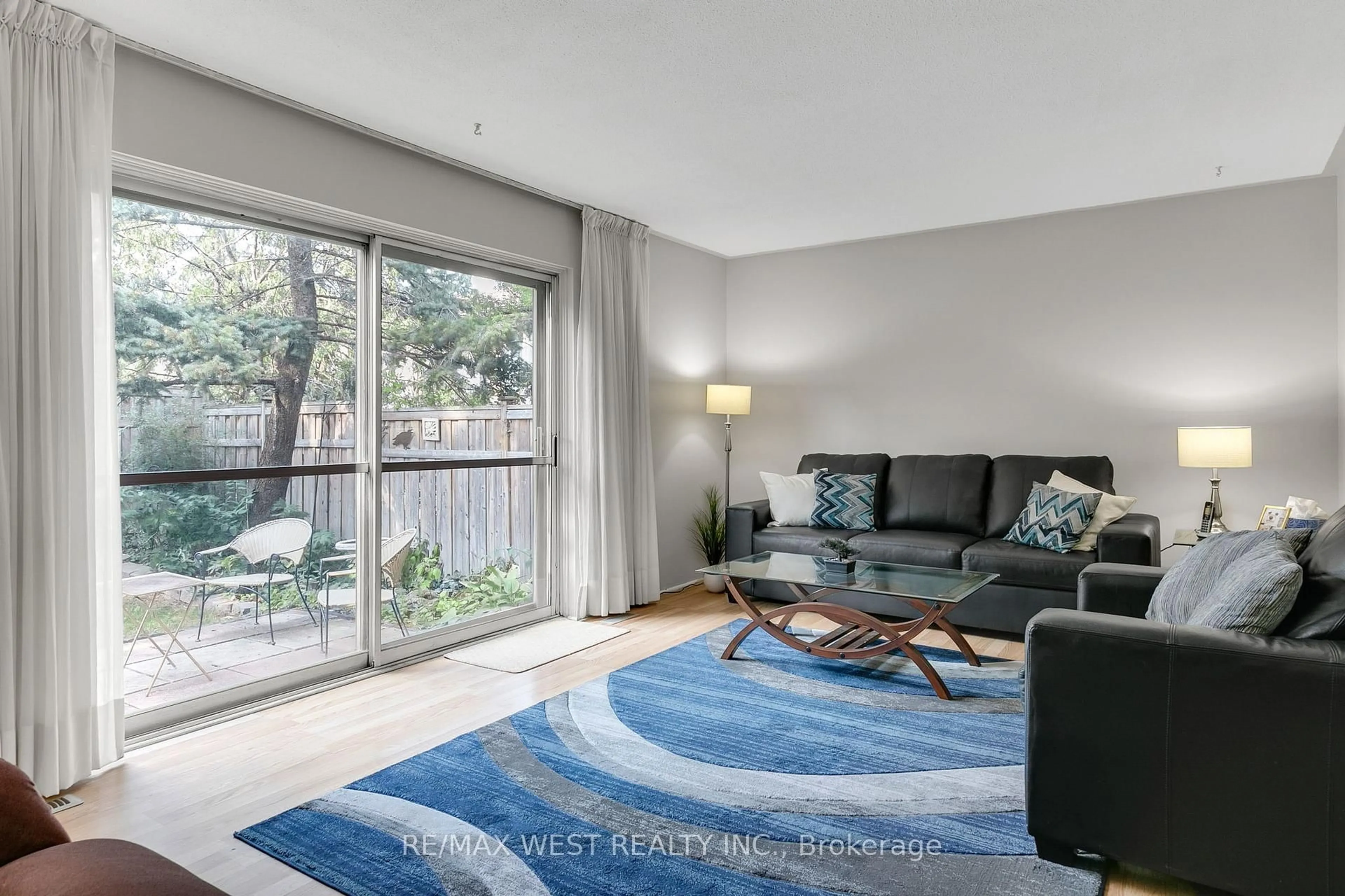 Living room with furniture, unknown for 113 Palmdale Dr #61, Toronto Ontario M1T 1P2
