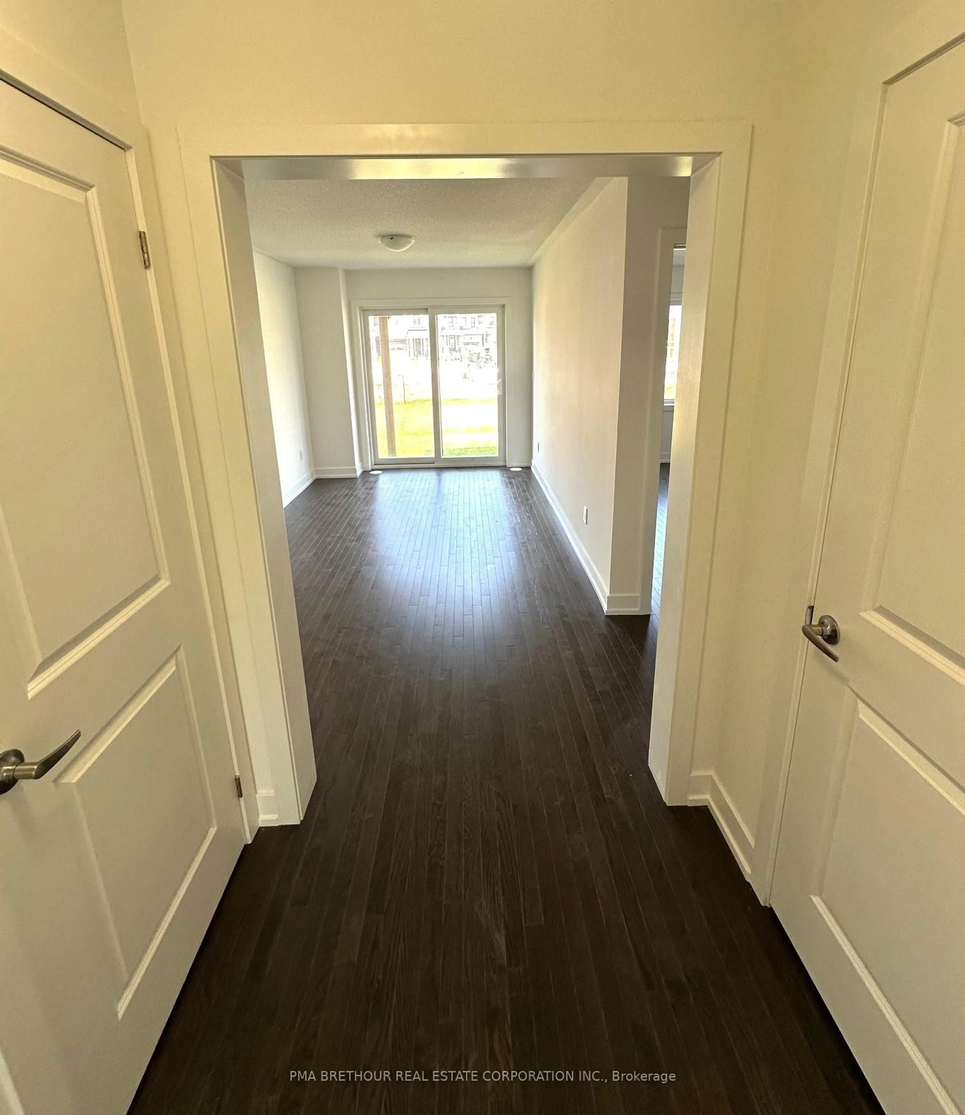 Unknown for 50 Morrison Cres, Whitby Ontario L1N 5S4