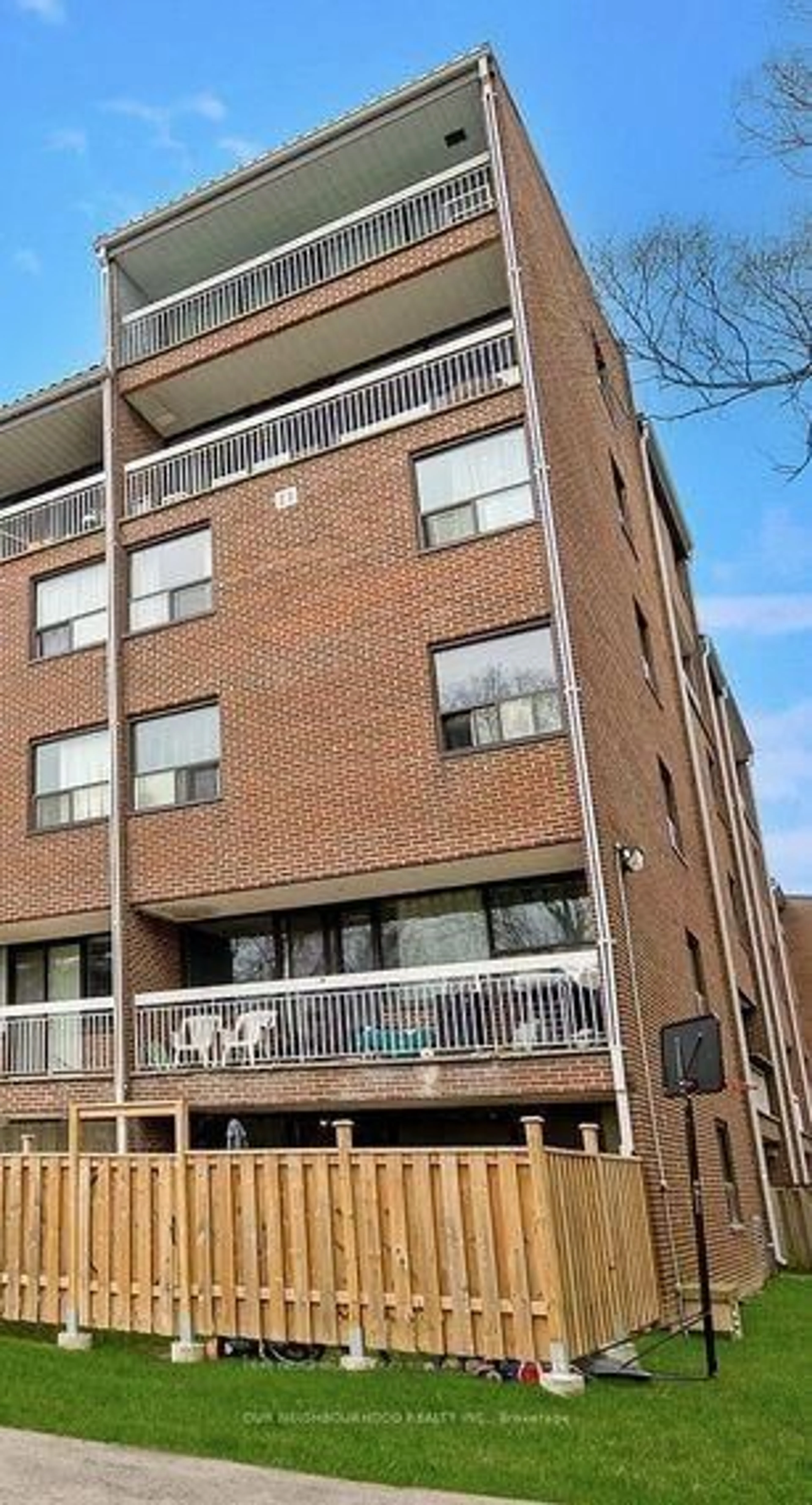 Unknown for 4064 Lawrence Ave #205, Toronto Ontario M1E 4V6