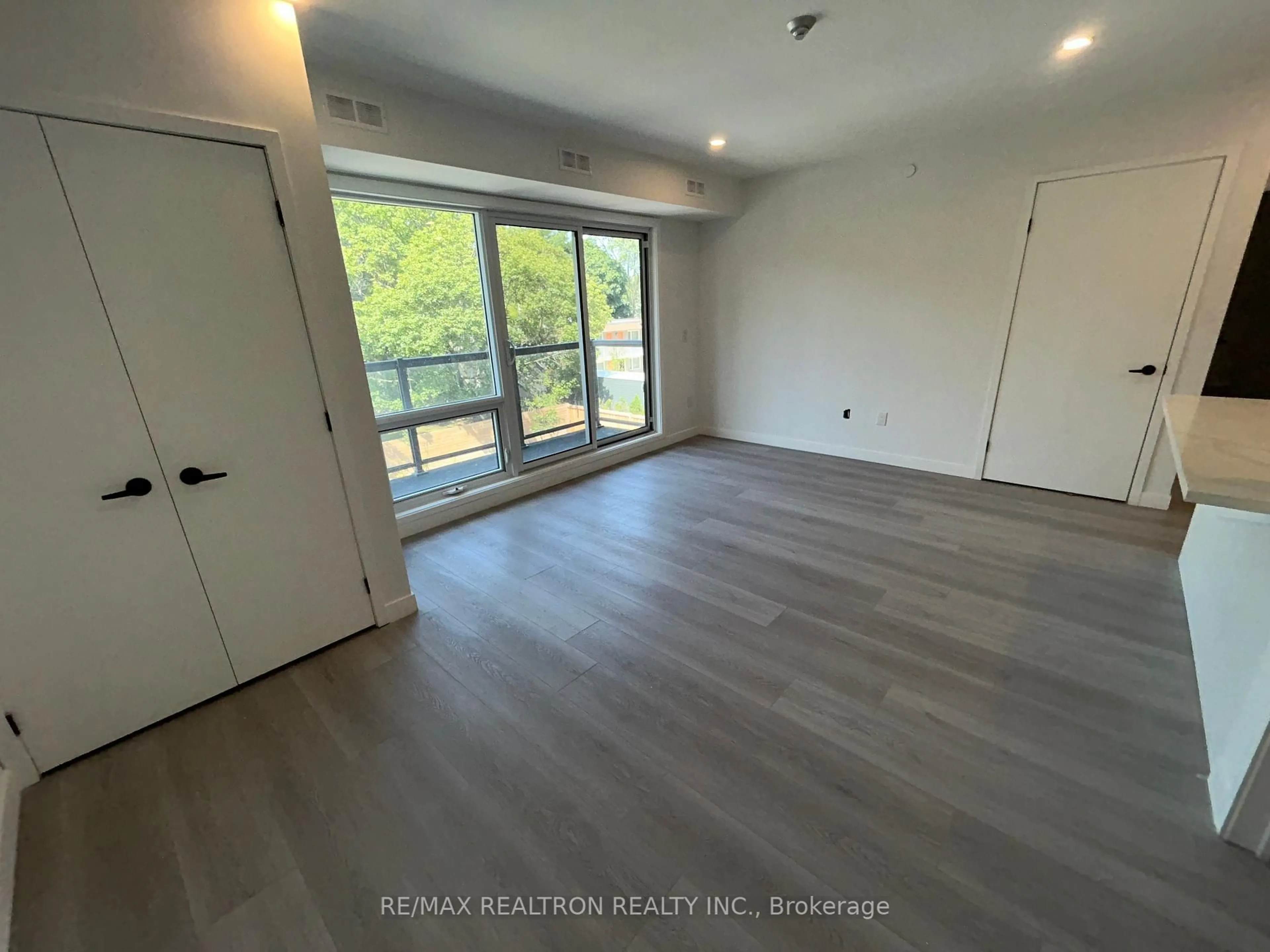 A pic of a room for 61 Orchard Park Dr #302, Toronto Ontario M1E 0C8