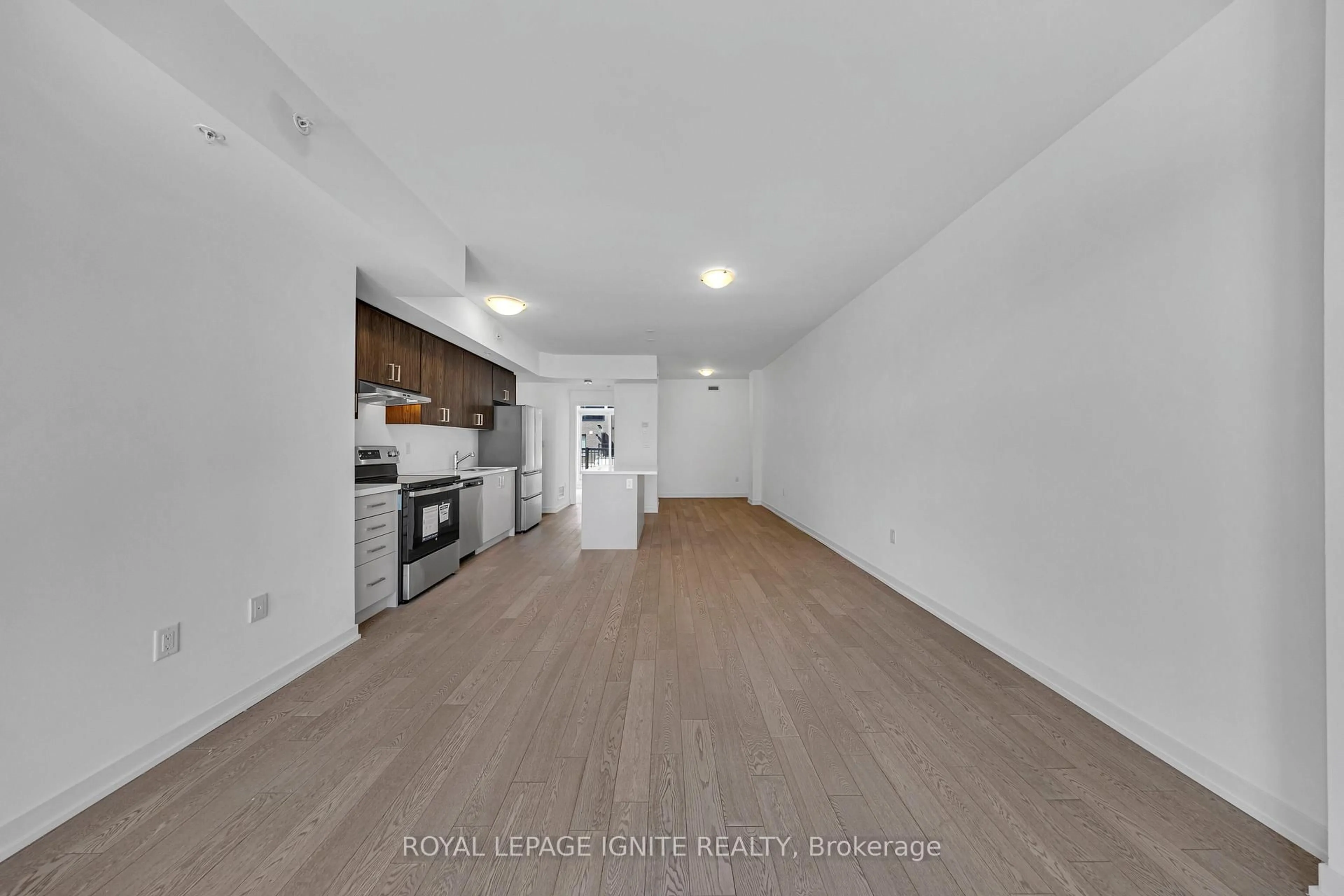 Unknown for 184 Angus Dr #4, Ajax Ontario L1S 0G5