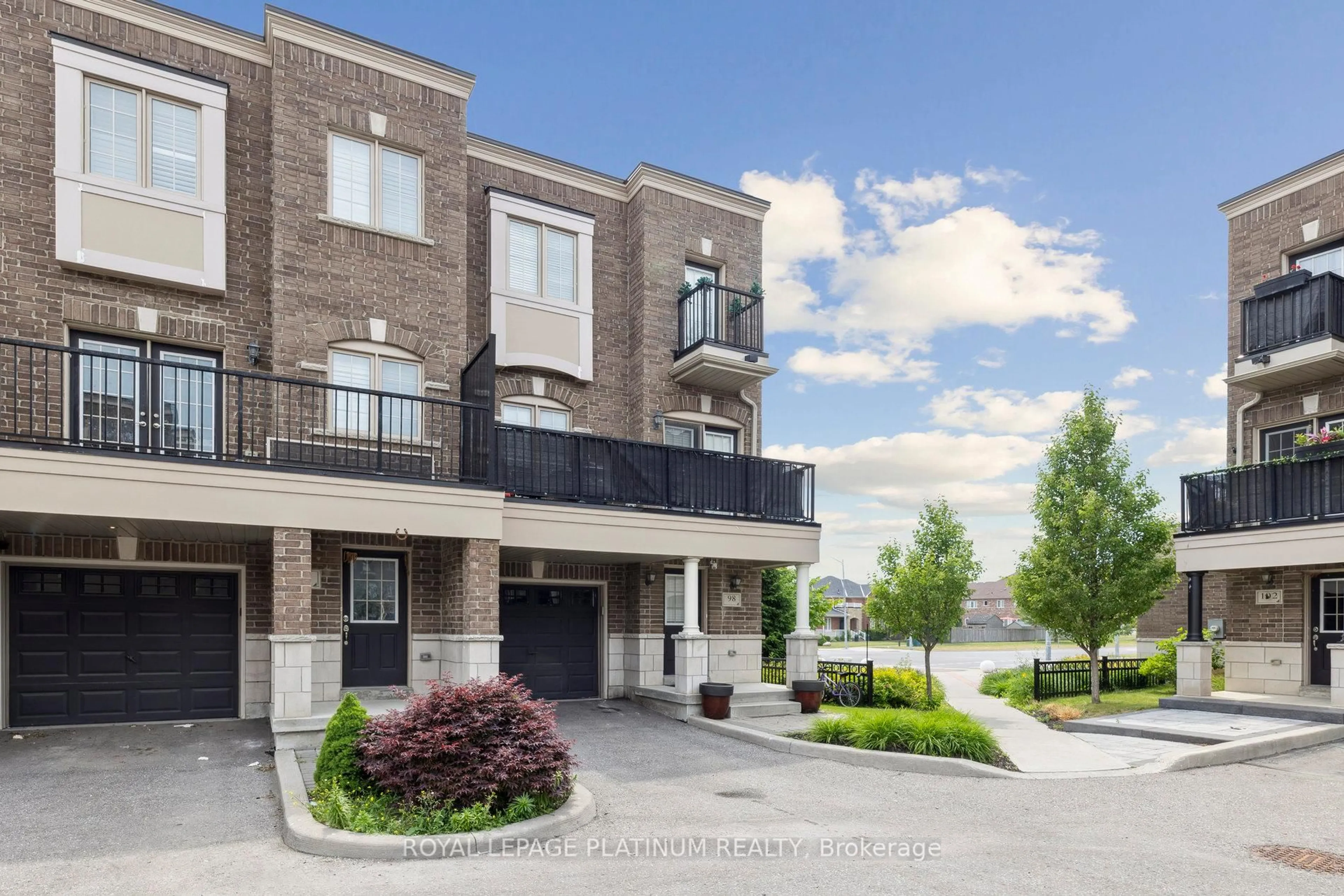 Home with brick exterior material, street for 98 Ferris Sq, Clarington Ontario L1E 0J2